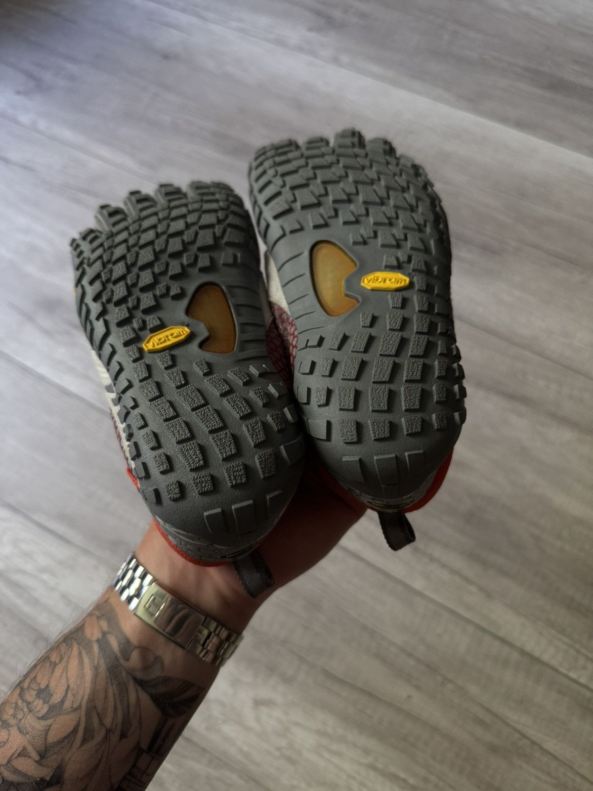 Vibram Vibram FiveFingers Shoes Size US 6 / EU 39 - 5 Thumbnail