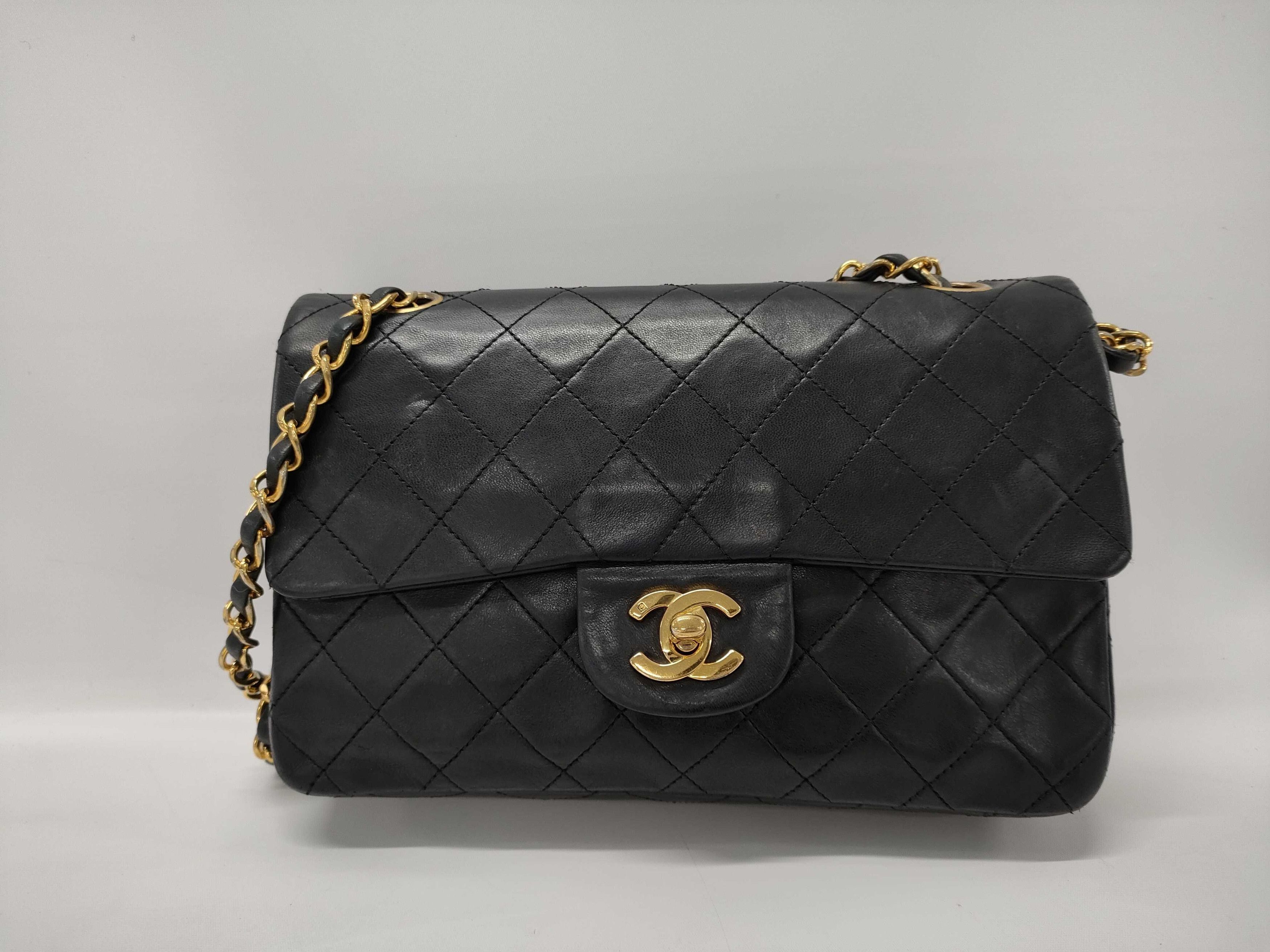 Chanel Chanel Timeless 23 Black Lambskin Size ONE SIZE - 1 Thumbnail
