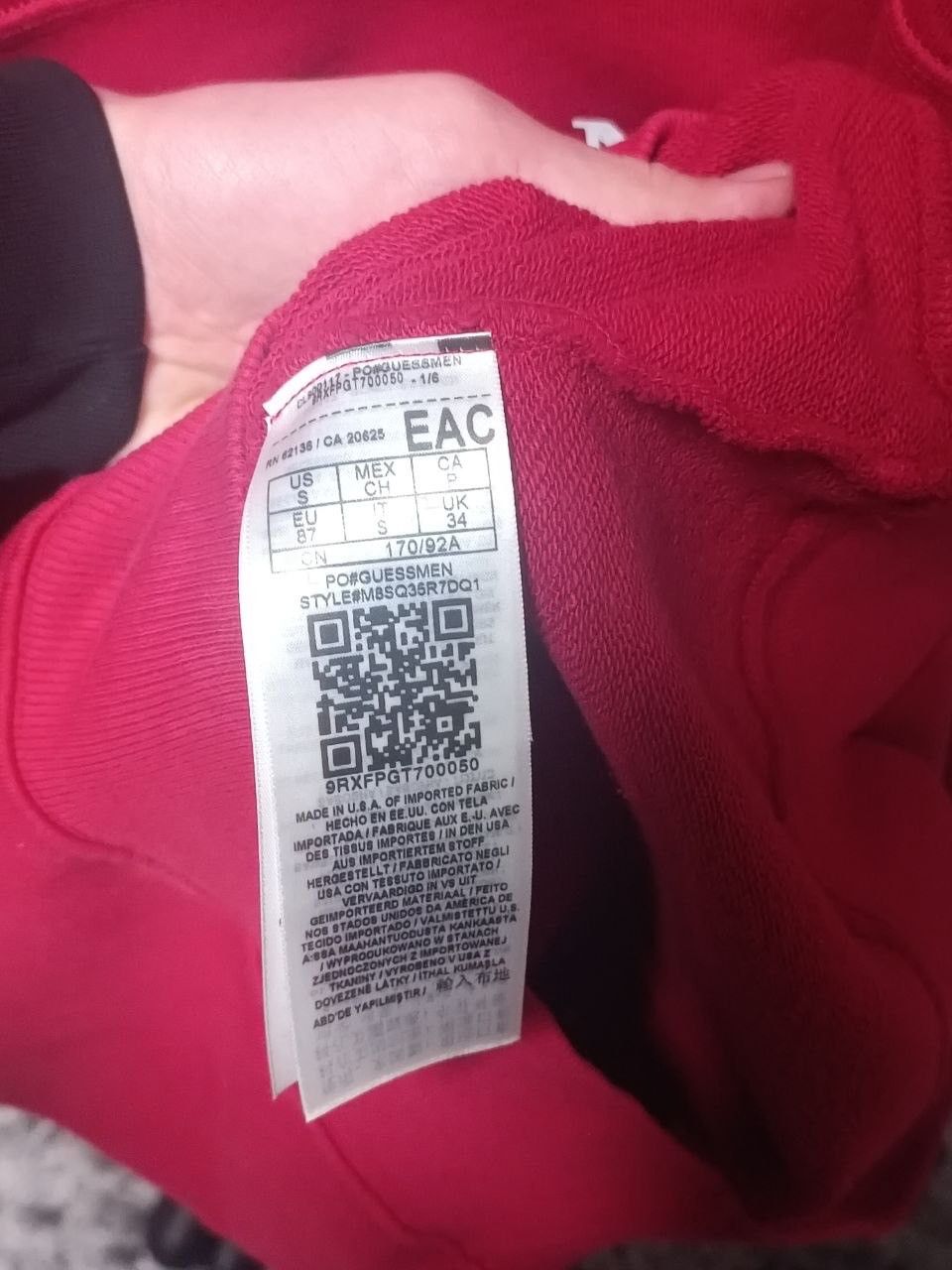 Guess × Places + Faces Guess Jeans x Places+Faces Crewneck Red Size S Deadstock Size US L / EU 52-54 / 3 - 5 Thumbnail