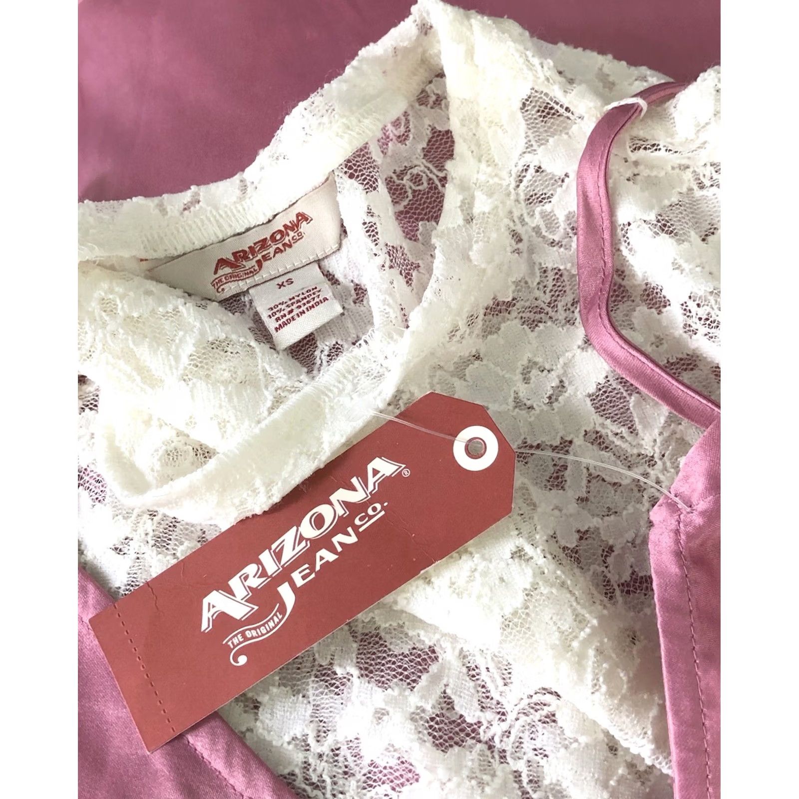 Vintage Vintage Satin Lace Cami Top XS Ivory Mauve 90s Clueless Fairy Y2K Tank Womens XS Pink/Nylon Polyester Lace Satin Camisole Top Size XS / US 0-2 / IT 36-38 - 4 Thumbnail