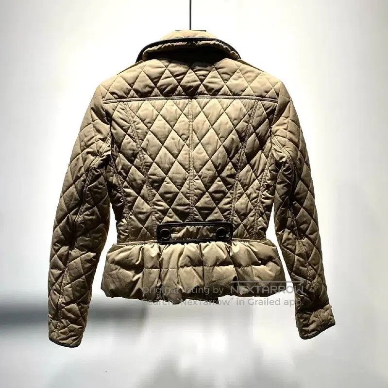 Burberry Burberry Quilted Cotton Jacket in Khaki. Size XS / US 0-2 / IT 36-38 - 2 Thumbnail