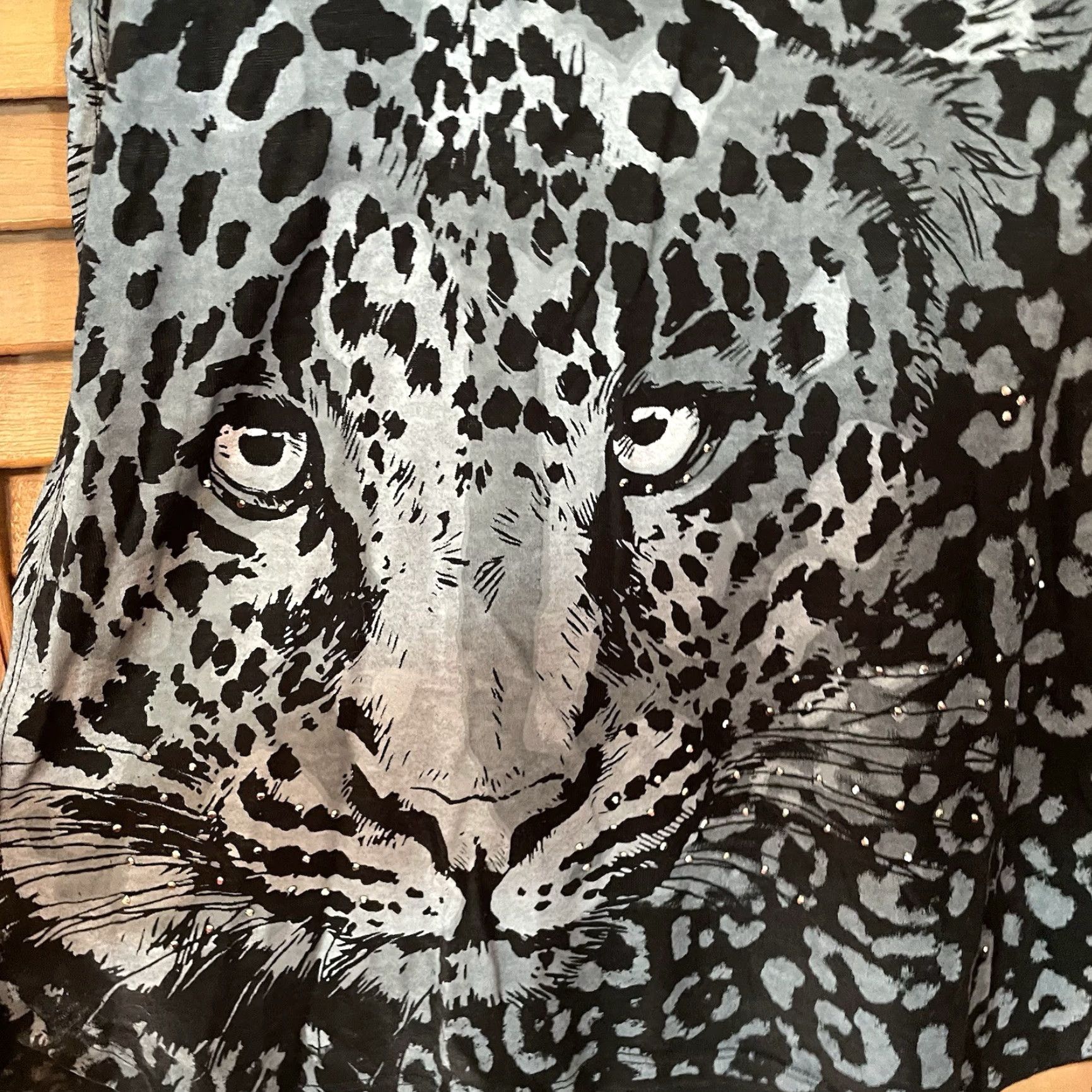 Vintage VINTAGE DG2 Diane Gilman Top Women’s Small Black Gray Leopard Studded Tee 90s Y2K Women’s Small Tee Black Gray Leopard Studded Size S / US 4 / IT 40 - 4 Thumbnail