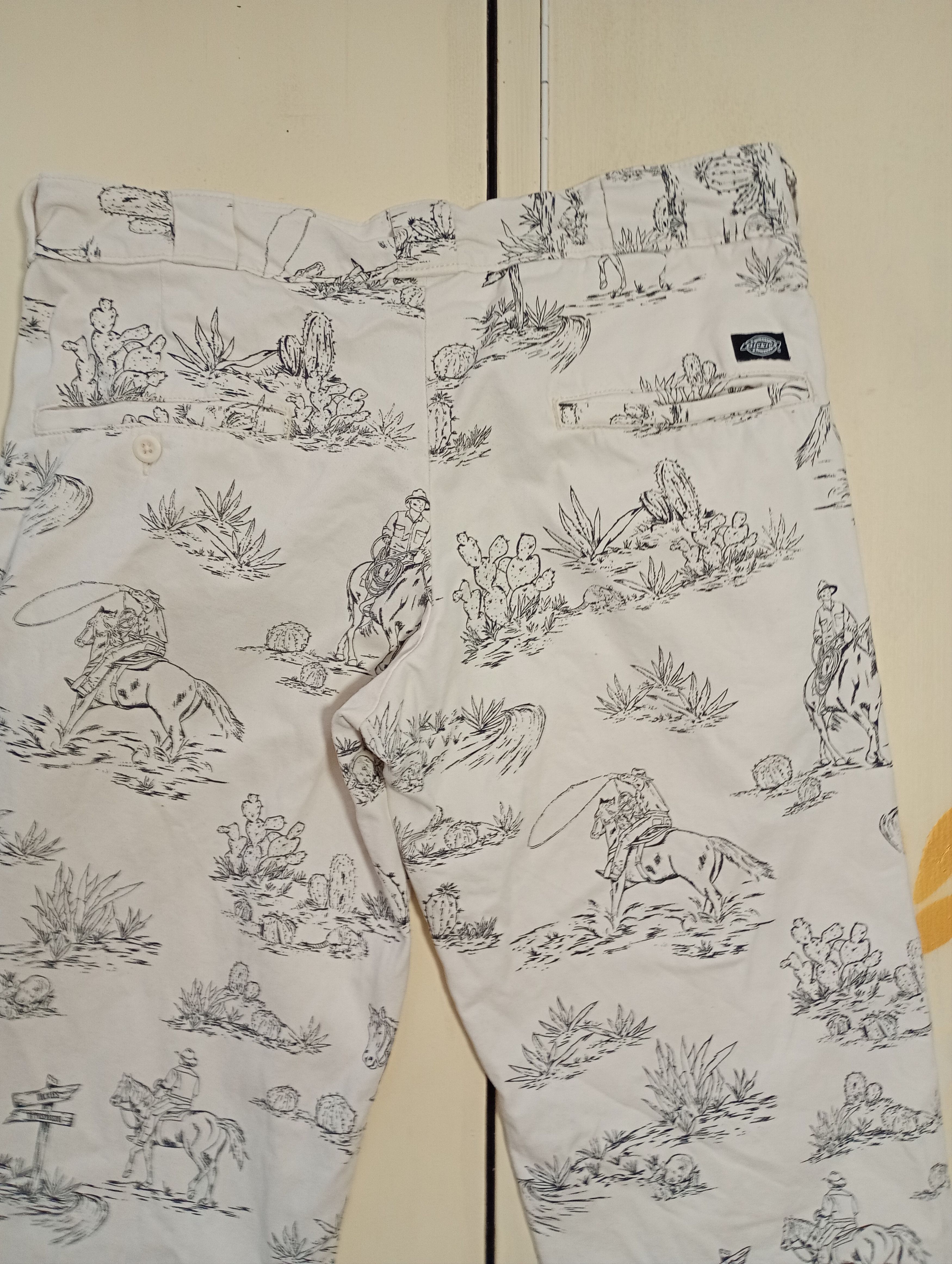 Dickies Dickies Printed Chinos Size US 31 - 11 Thumbnail