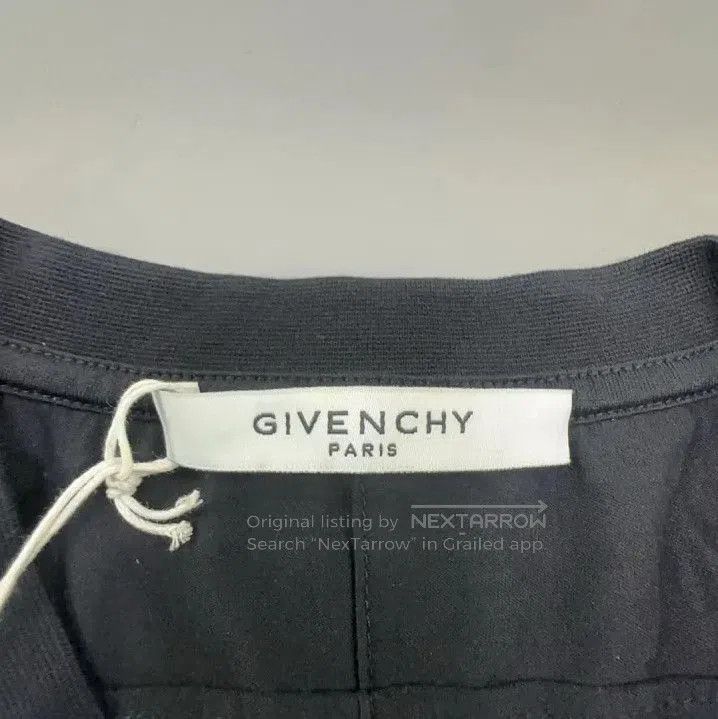 Givenchy Givenchy Shark Print Cotton Short Sleeve T-Shirt. Size US L / EU 52-54 / 3 - 4 Thumbnail