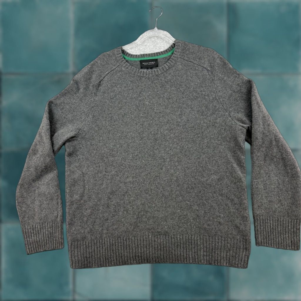 Banana Republic Banana Republic Sweater XL Mens Dark Gray Cashmere Crew Neck Pullover EUC Size US XL / EU 56 / 4 - 1 Thumbnail