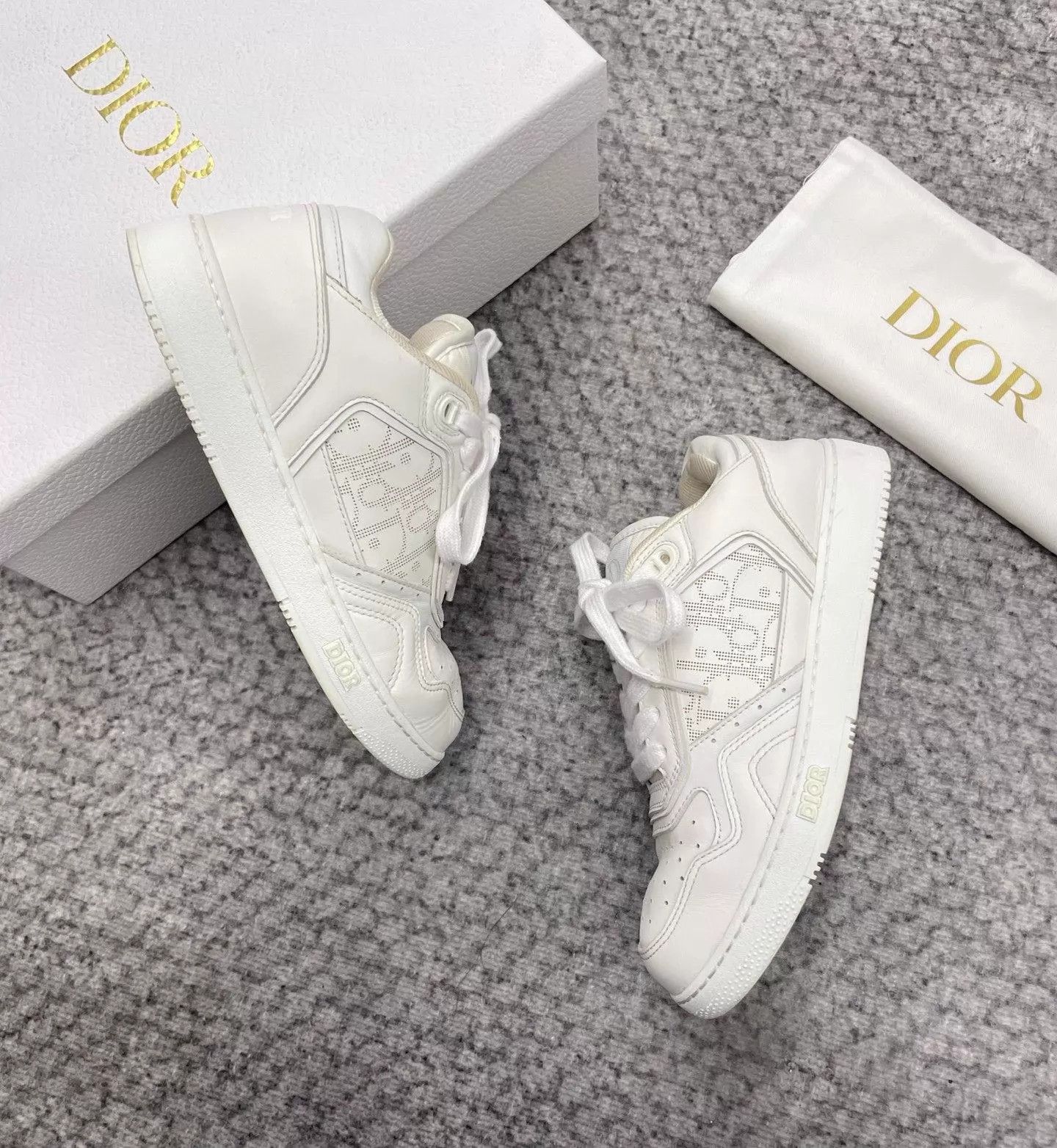 Dior DIOR Women's White Leather Sneakers 36 Embossed Cutout Size US 5.5 / IT 35.5 - 3 Thumbnail