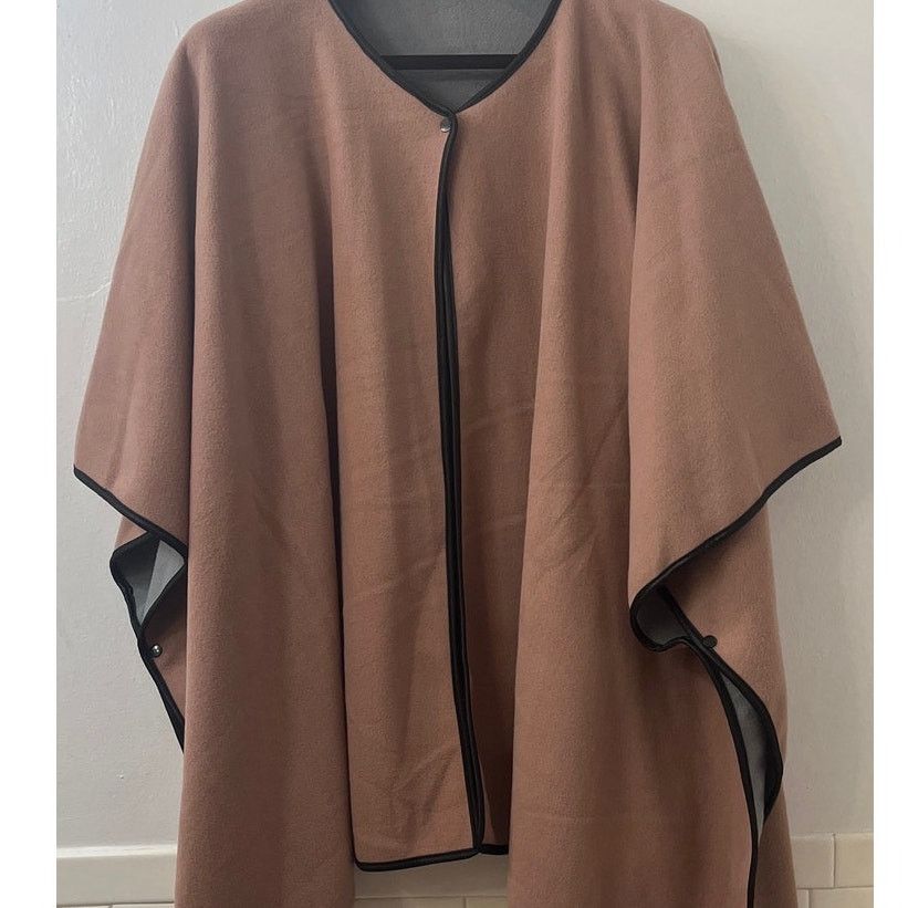 Other Poncho Cape Sweater - One Size - Viscose / Spandex fleece Size ONE SIZE - 13 Thumbnail