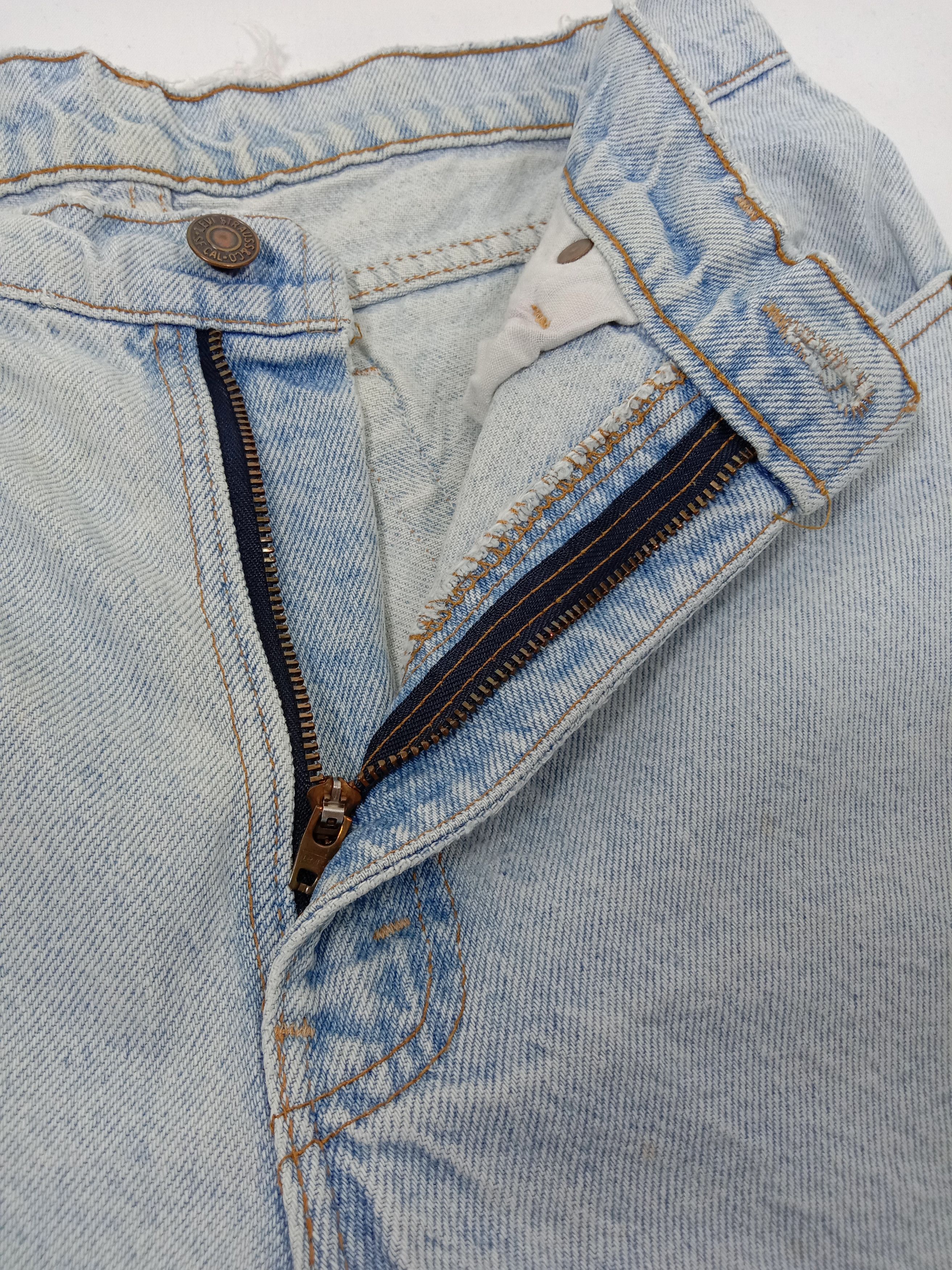 Levi's Vintage 90s Levi's 550 Jeans Light Wash Relaxed Fit Denim Size US 30 / EU 46 - 9 Thumbnail