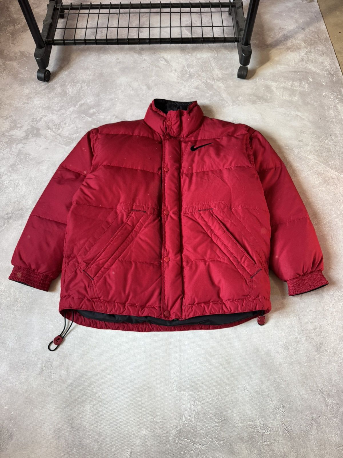 Nike Vintage Nike Big Swoosh Y2k Red Down Puffer Jacket Size US S / EU 44-46 / 1 - 3 Thumbnail