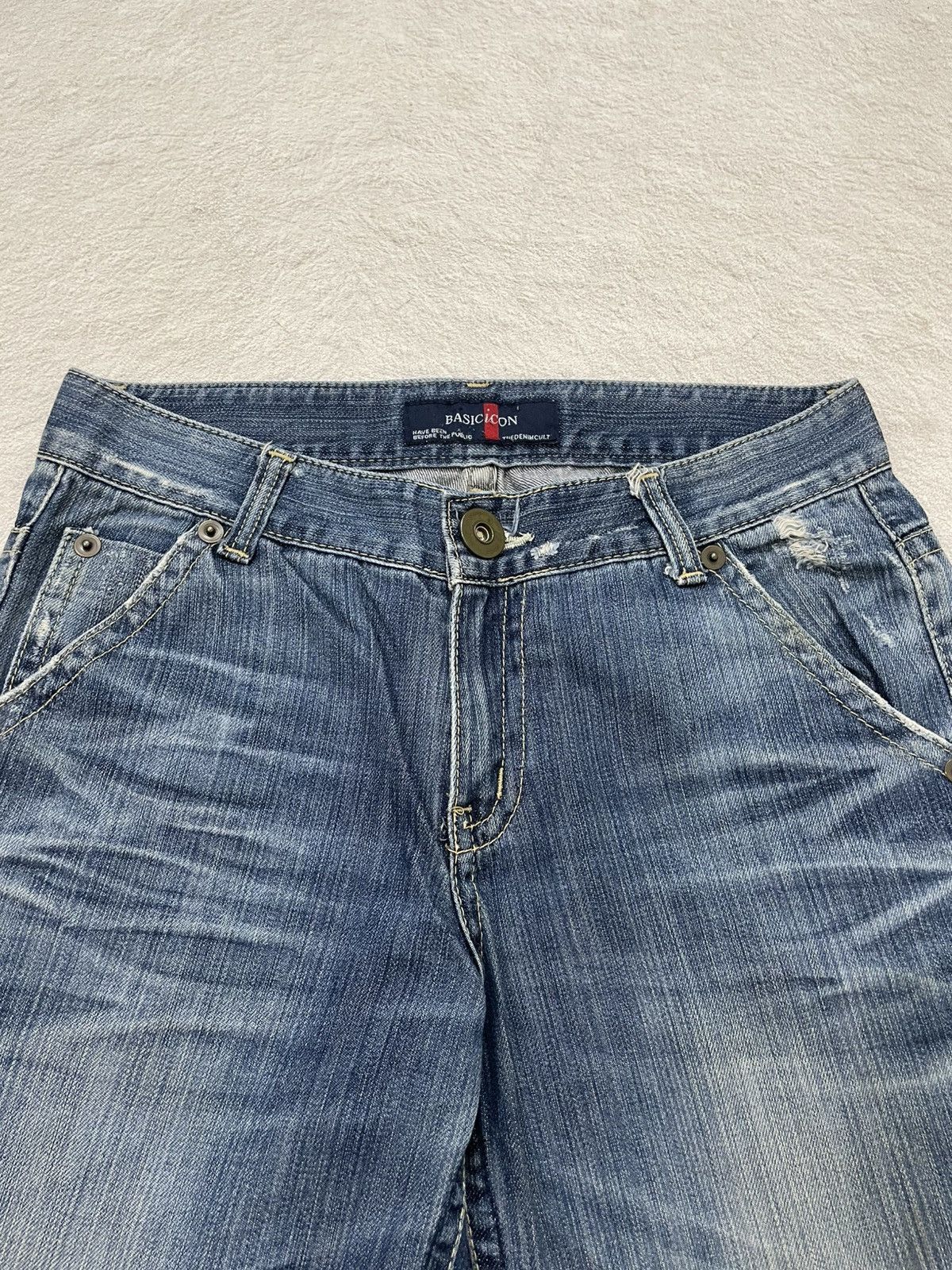 Japanese Brand 2000s Japan Brand Distressed Denim Stonewash Y2K Hysteric Size US 31 - 4 Thumbnail