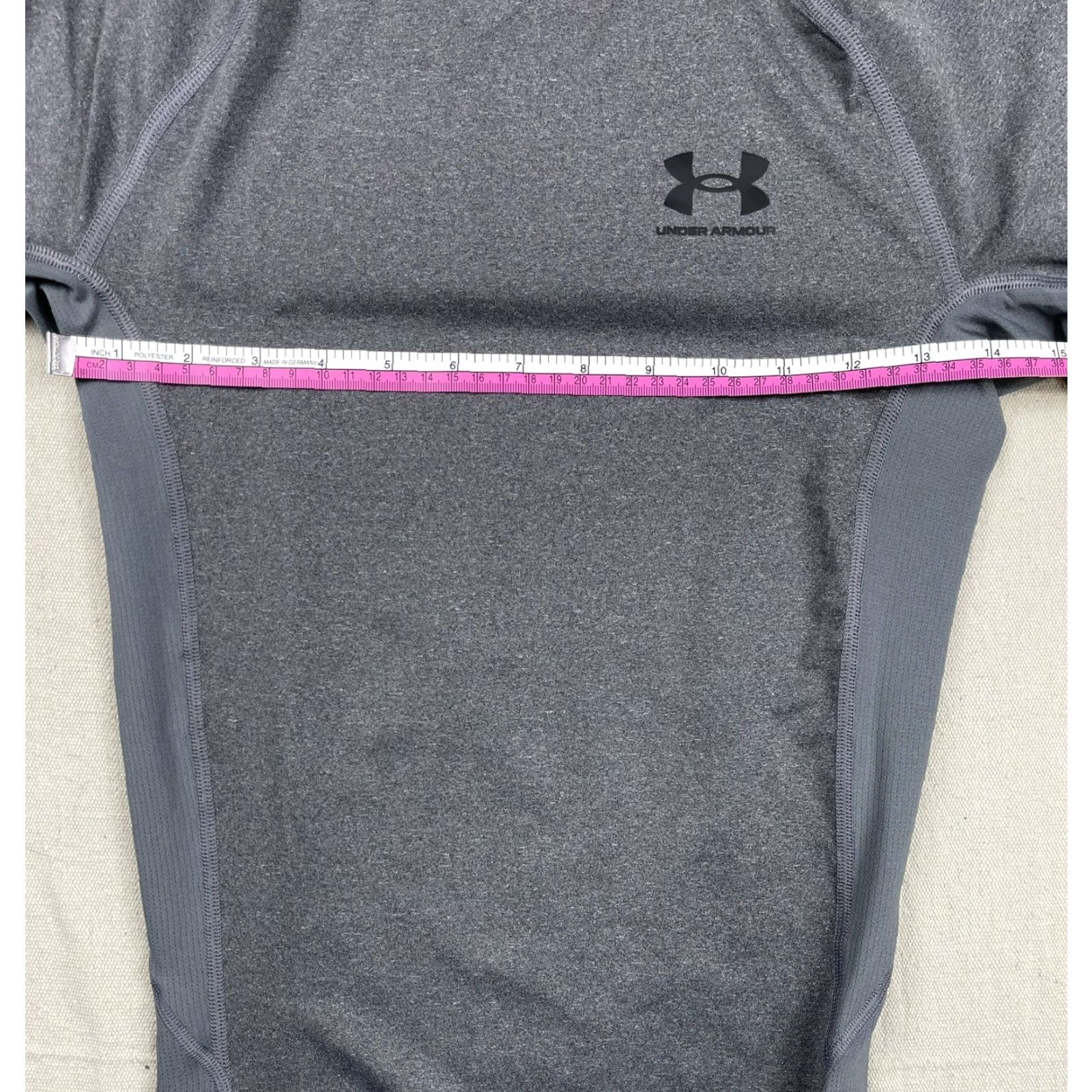 Under Armour Under Armour Mens Compression Long Sleeve Shirt Heatgear Sz S Small Gray Logo Crew Neck T-Shirt Size US S / EU 44-46 / 1 - 5 Thumbnail
