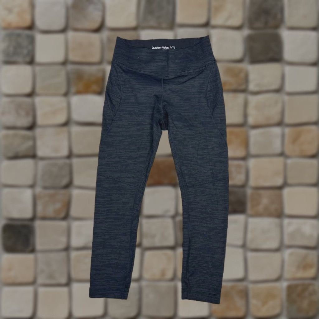 Outdoor Voices Outdoor Voices Leggings Womens Small Black Mid Rise Core Tech Sweat 7 8 Athletic Size 28" / US 6 / IT 42 - 1 Thumbnail