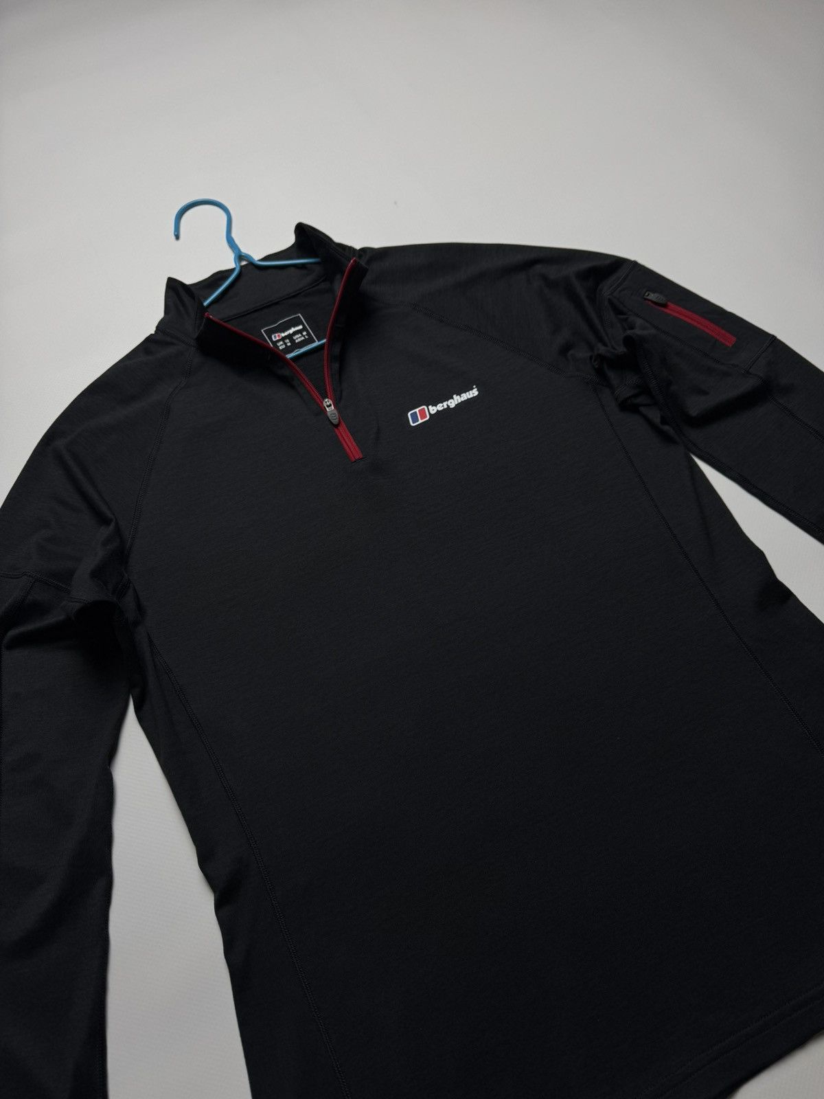 Berghaus Berghaus Quarter Zip Tech Fleece with Arm Pocket / Gorpcore Size US M / EU 48-50 / 2 - 7 Thumbnail