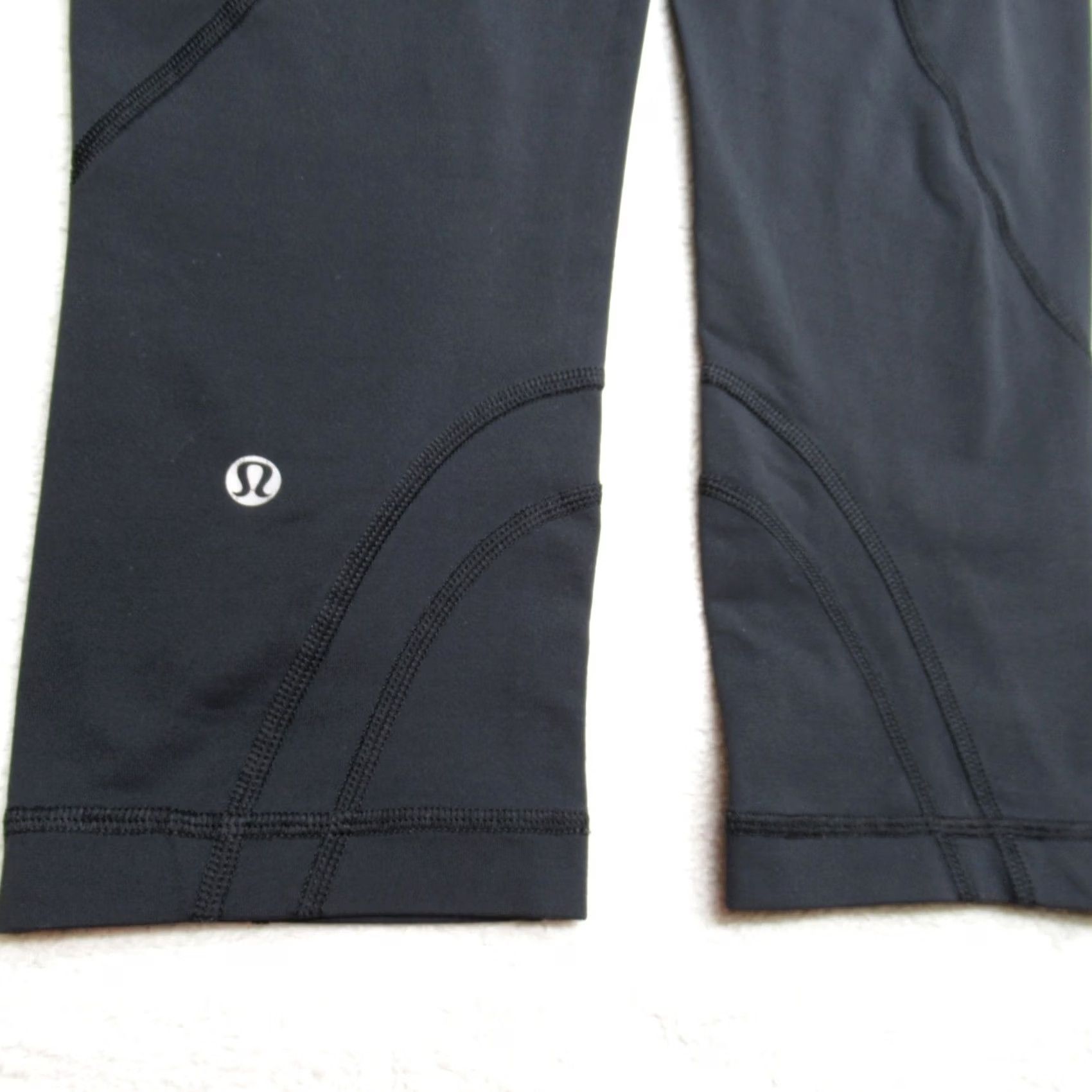 Lululemon Lululemon Womens Pants Black Capri Pockets Activewear Yoga 10 22" Size 32" / US 10 / IT 46 - 3 Thumbnail