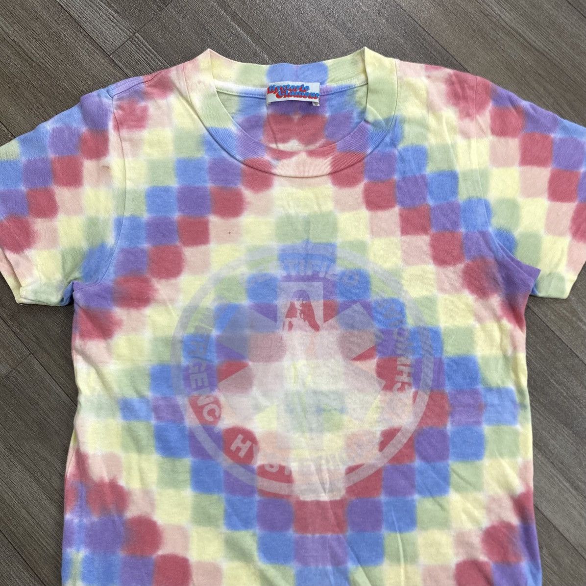 Hysteric Glamour 1990s Hysteric Glamour Certified Emergancy Logo Tie Dye Tee Size US S / EU 44-46 / 1 - 2 Thumbnail