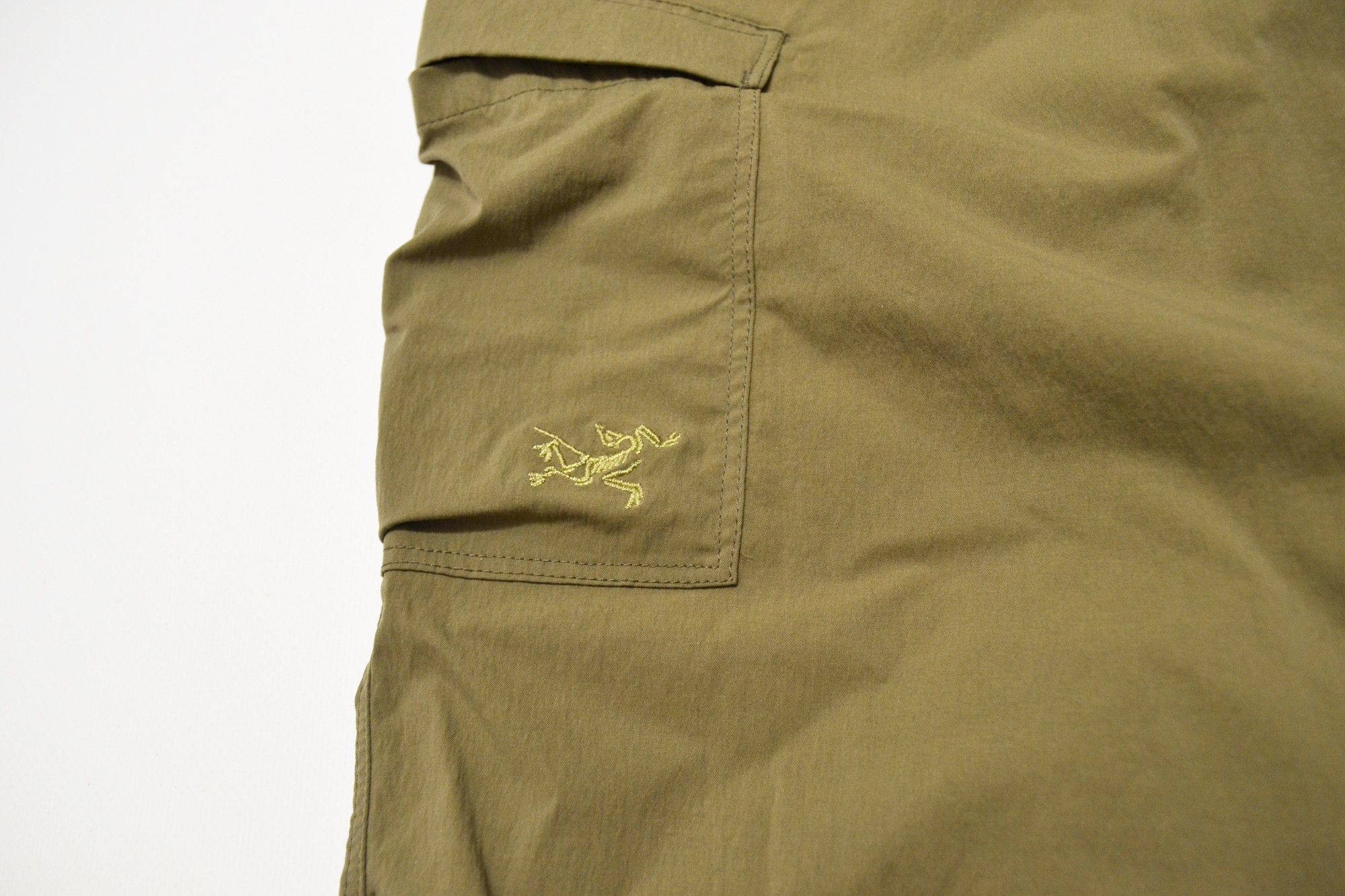 Arc'teryx Arc'teryx Parapet Capri Size 30" / US 8 / IT 44 - 2 Thumbnail