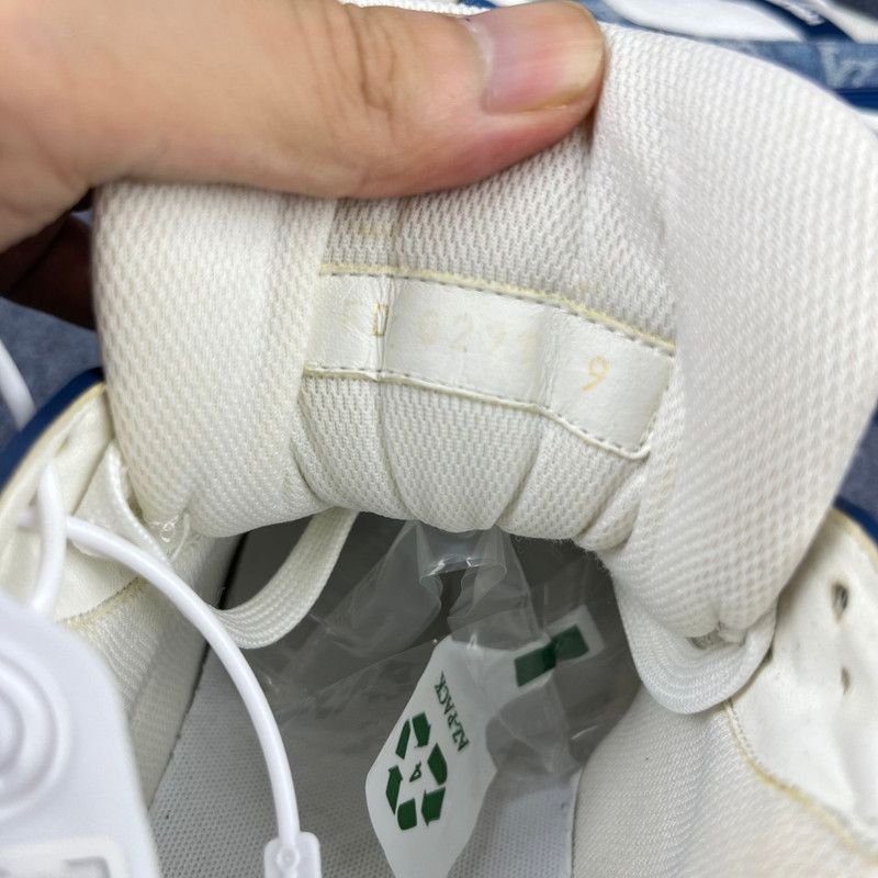 Louis Vuitton Louis Vuitton Denim Trainer Fashion Sneakers -2508 Size US 9.5 / IT 39.5 - 5 Thumbnail