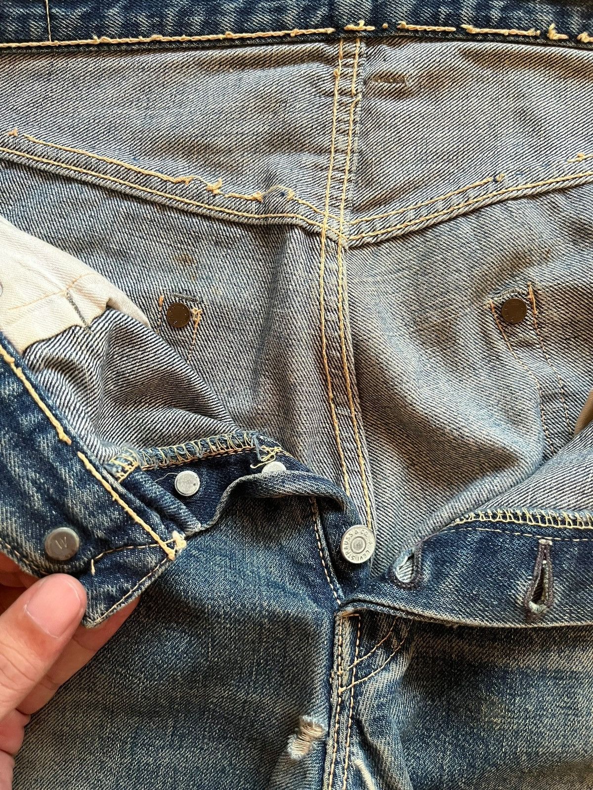 Levi's Vintage 50s Levis 501 Selvedge Big E Loose Jeans Button W Size US 31 - 8 Thumbnail