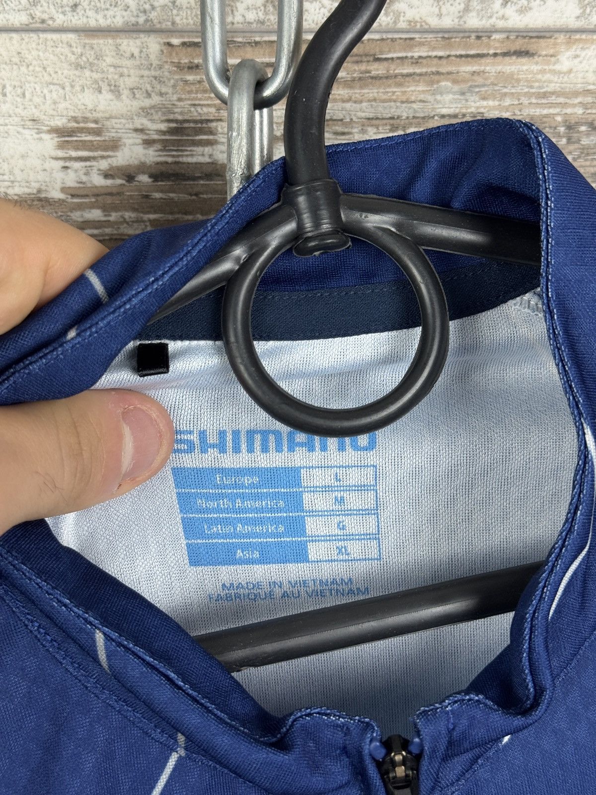 Vintage Mens Shimano Breakaway Jersey cycling size M blue Sample Size US M / EU 48-50 / 2 - 9 Thumbnail