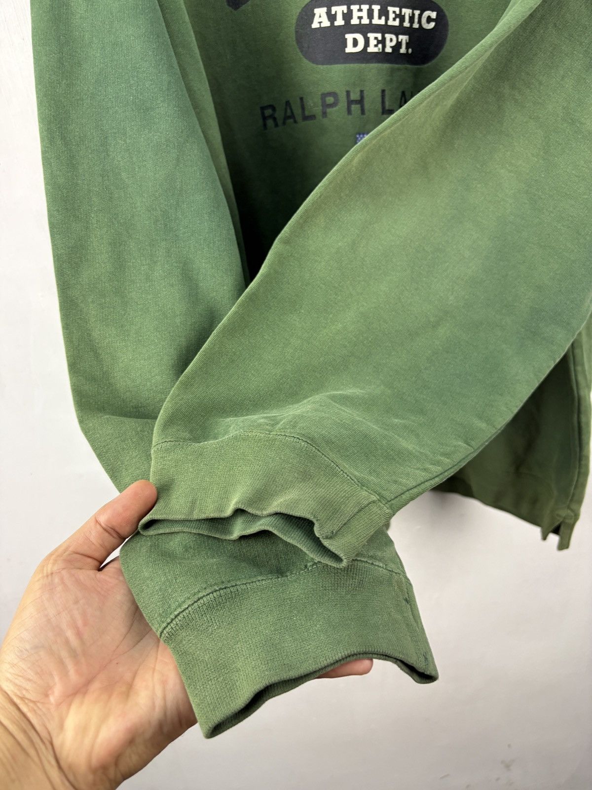 Chaps Ralph Lauren Vintage 90s Chaps Ralph Lauren Sweatshirt Baggy Sunfaded Size US L / EU 52-54 / 3 - 6 Thumbnail