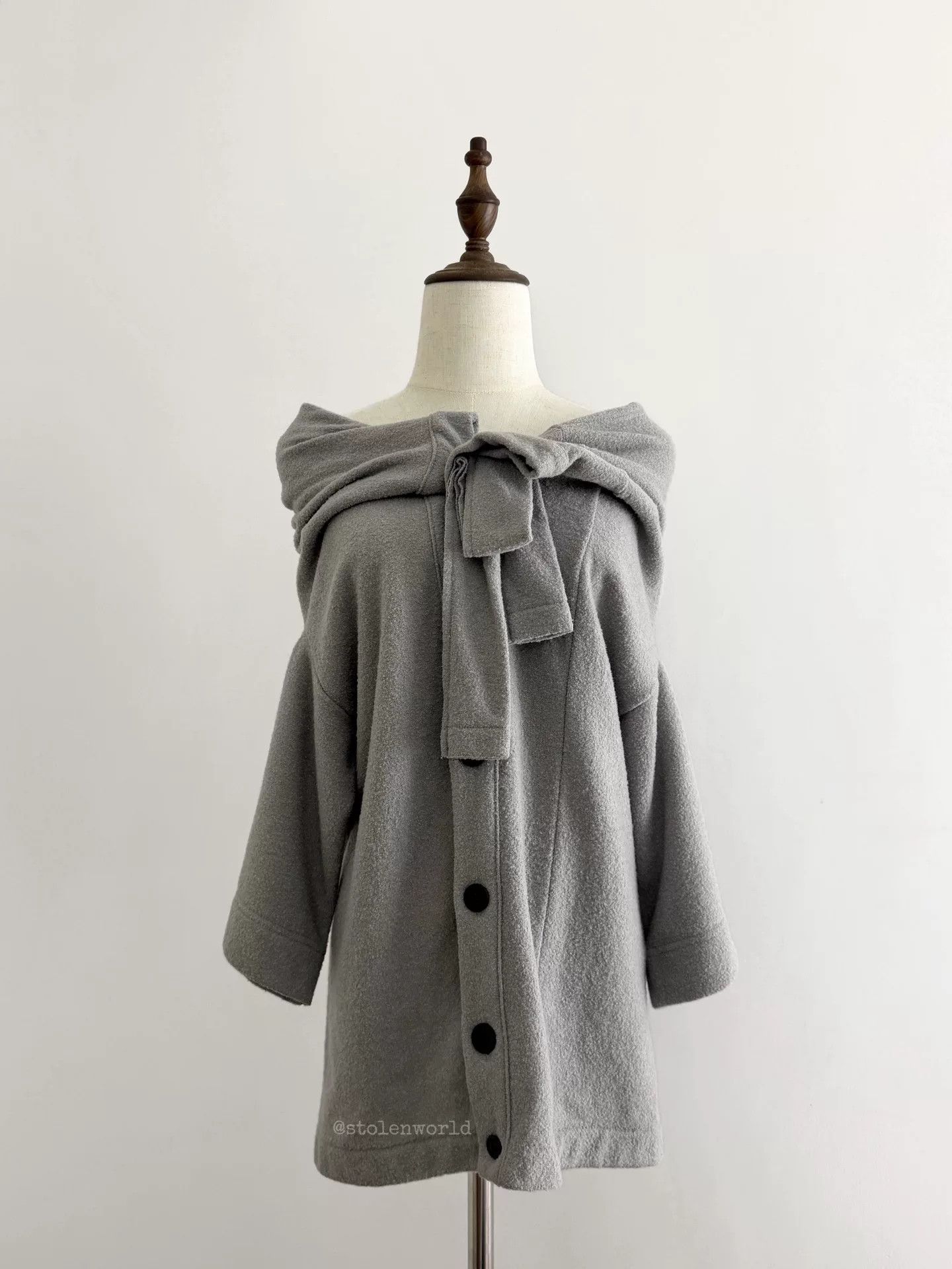 Y's gray asymmetrical shoulder top by Y's Size S / US 4 / IT 40 - 1 Thumbnail