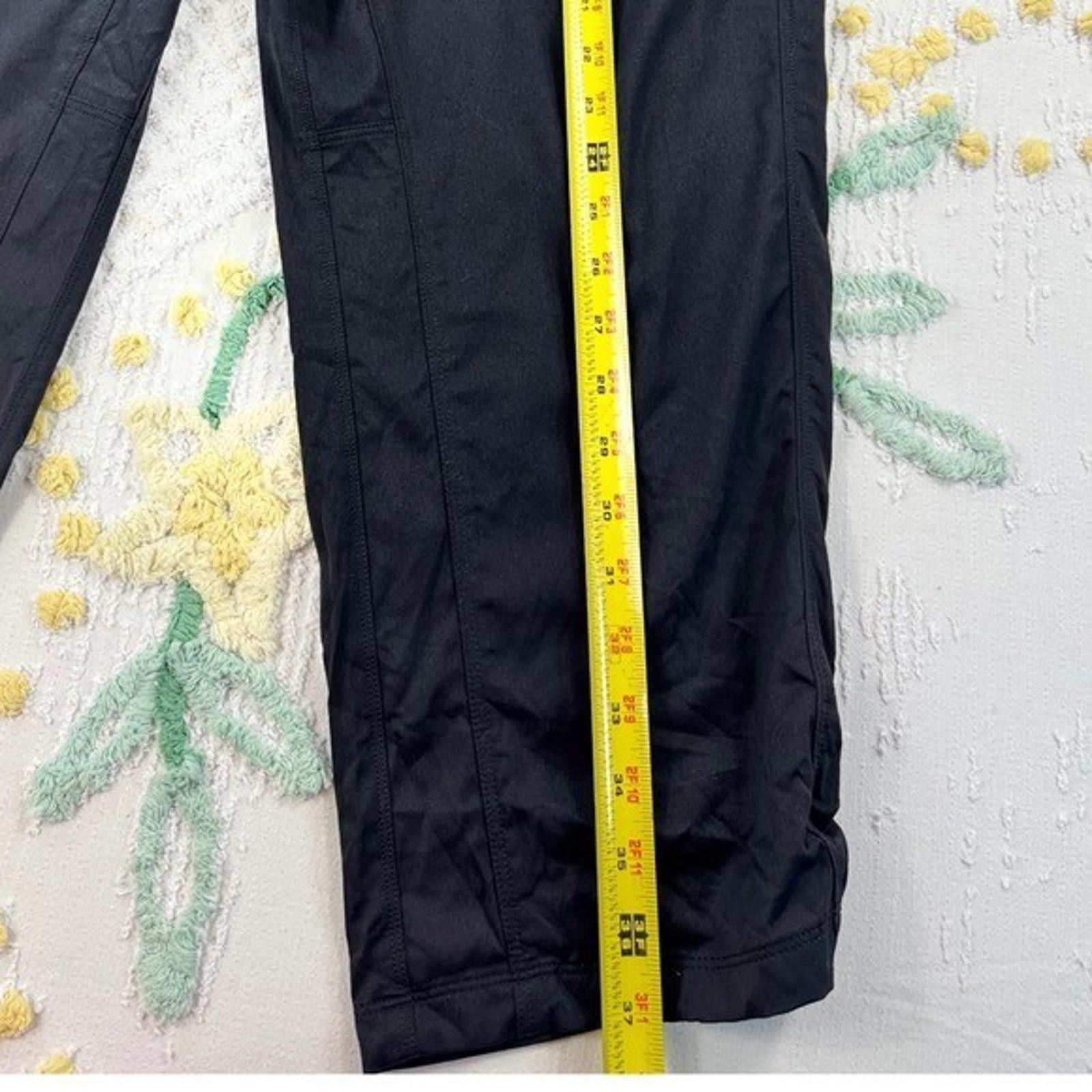 The North Face The North Face Womens 2X Regular Black FlashDry Capri Pants Size 42" / US 20 - 4 Thumbnail