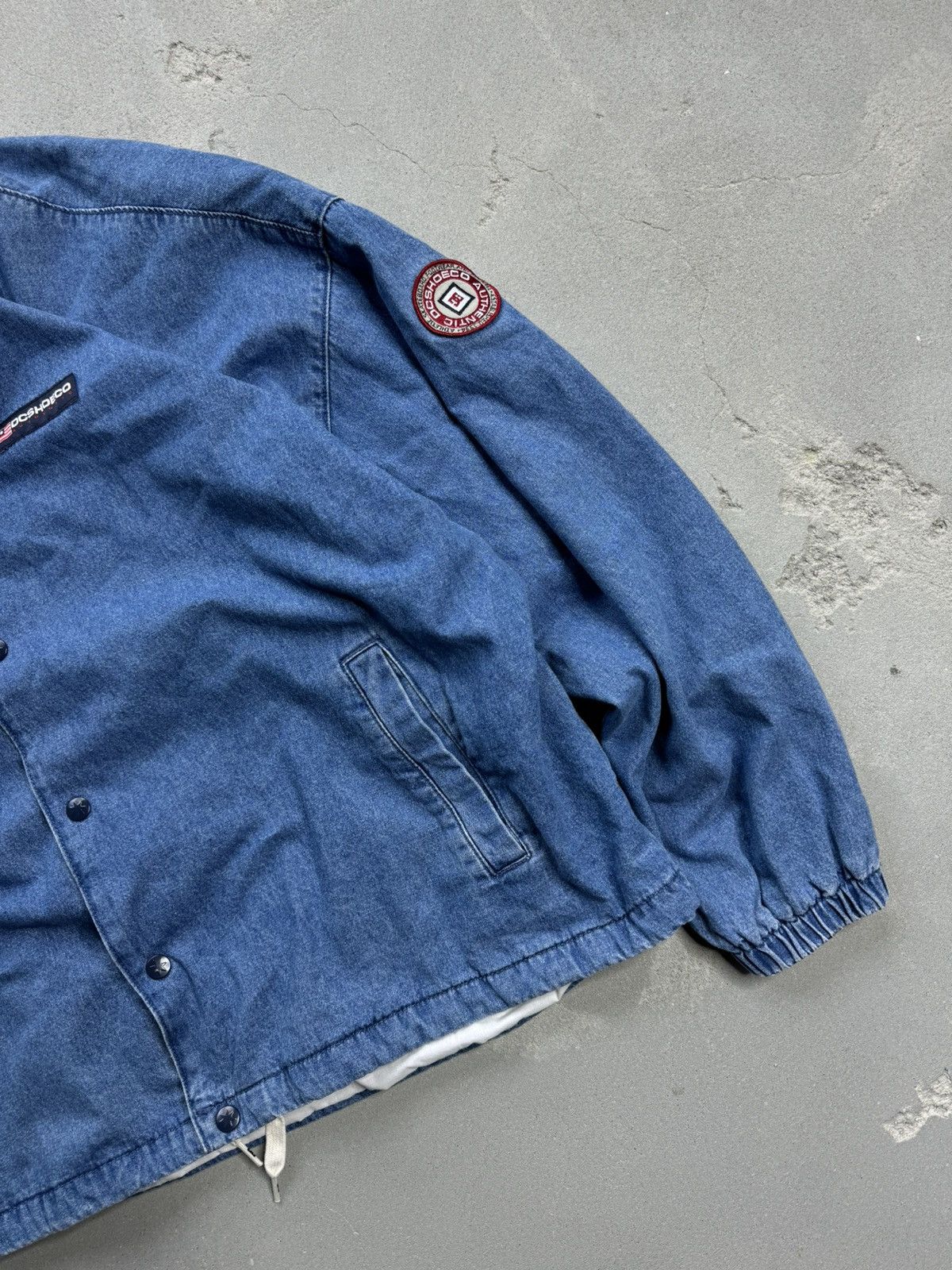 DC × Vintage Vintage DC Shoes Denim Jacket Size US L / EU 52-54 / 3 - 6 Thumbnail