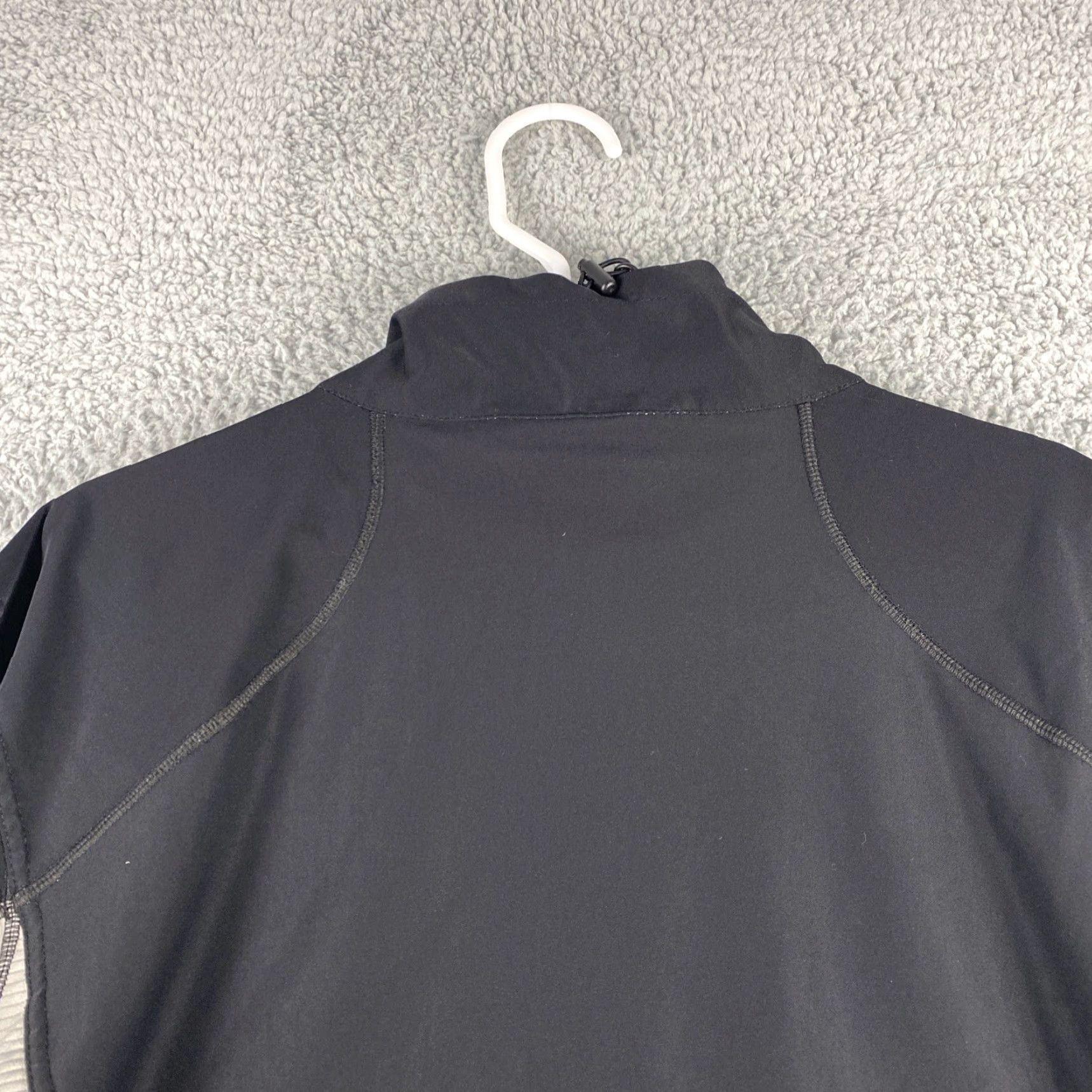 Marmot Marmot Jacket Mens XL Black Windbreaker Full Zip Lightweight Long Sleeve Casual Regular Size Type: XL Men Size US XL / EU 56 / 4 - 7 Thumbnail