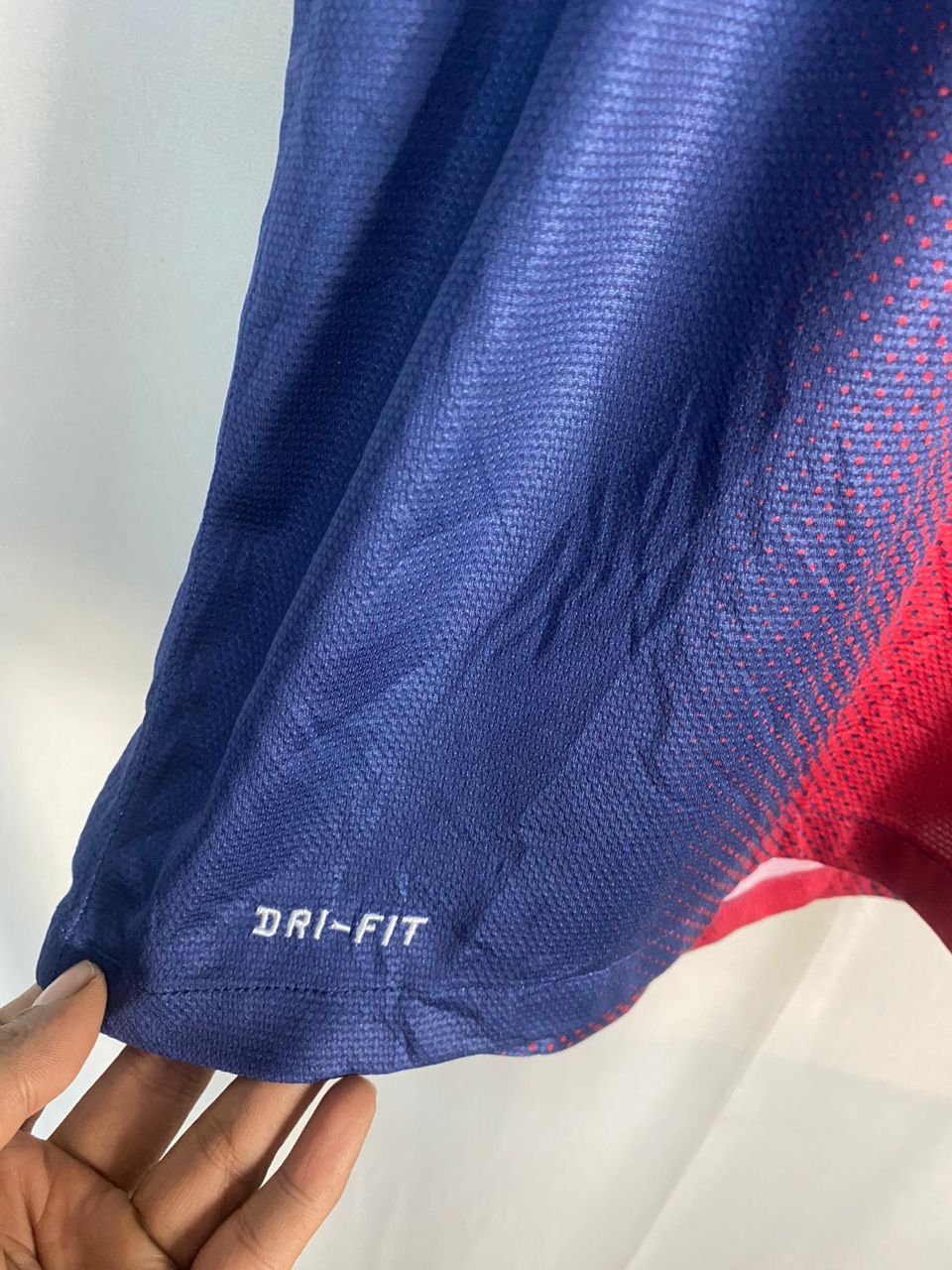 Nike Barcelona fc 2012/13 jersey by nike Size US L / EU 52-54 / 3 - 7 Thumbnail