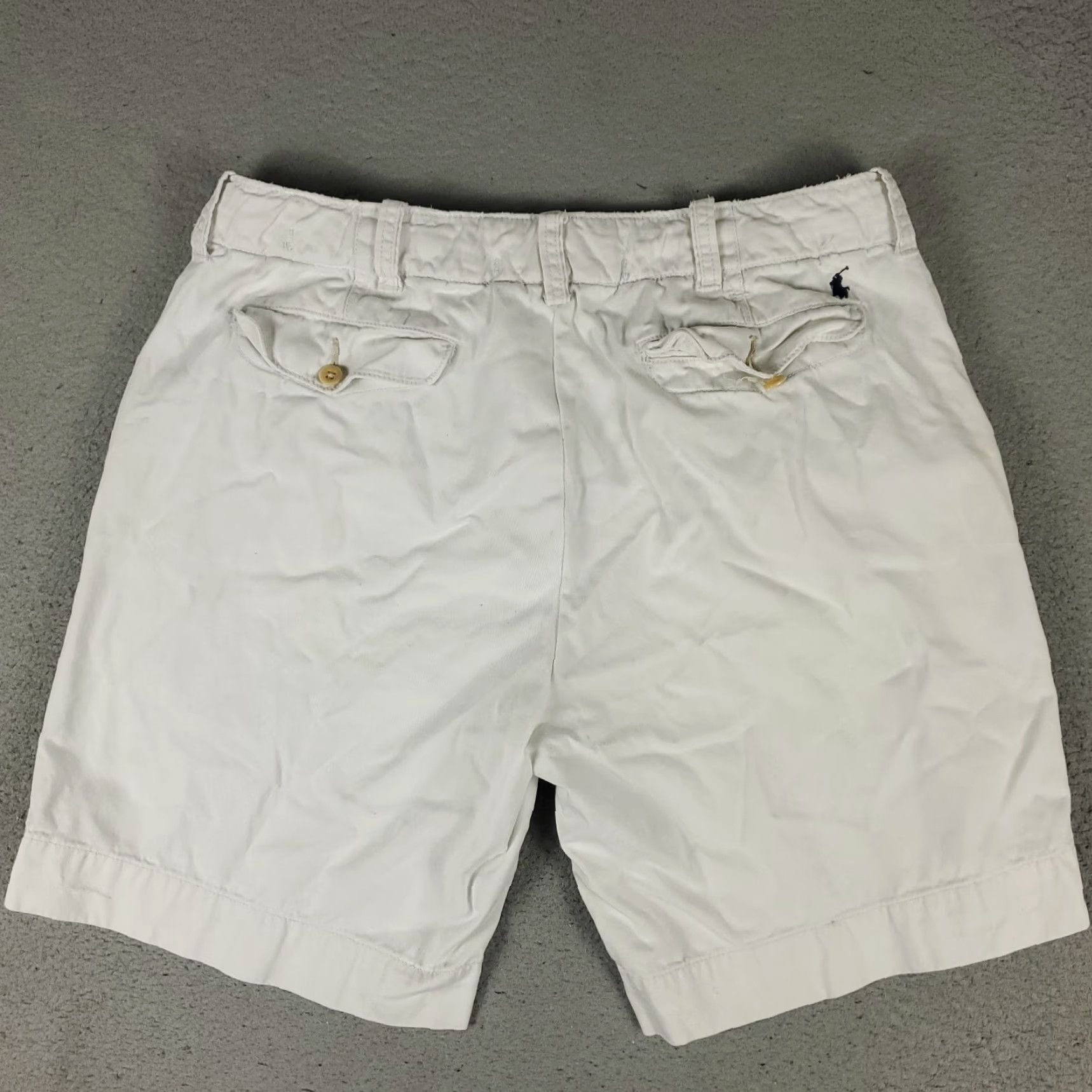 Ralph Lauren VINTAGE Ralph Lauren Shorts Men Size 35 White Flat Front Chino Casual Authentic American Size US 35 - 7 Thumbnail