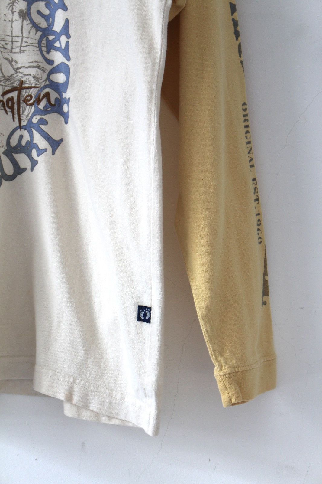 Hysteric Glamour 2000S HANG TEN SURF GIRL SKETCH PRINT RAGLAN LONGSLEEVE Size US M / EU 48-50 / 2 - 5 Thumbnail