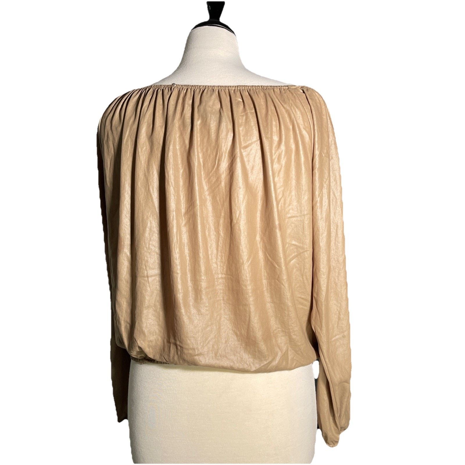 Bcbgmaxazria BCBGMAXAZRIA Tan Blouse Cinched Neck / Off Shoulder SZ M Size M / US 6-8 / IT 42-44 - 3 Thumbnail