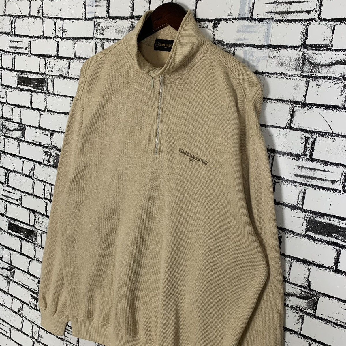 Designer × Gianni Valentino Vintage Designer Gianni Valentino Hulf Zip Sweatshirt Size US L / EU 52-54 / 3 - 3 Thumbnail