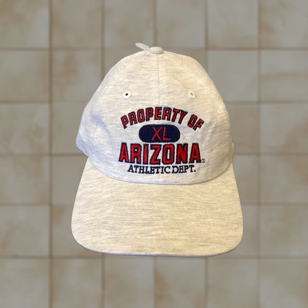 Vintage VINTAGE 1994 Arizona Wildcats Global Caps Strapback Hat Cap Property of Baseball Cap Men Adjustable Gray 90s Logo Sports Size ONE SIZE - 1 Thumbnail