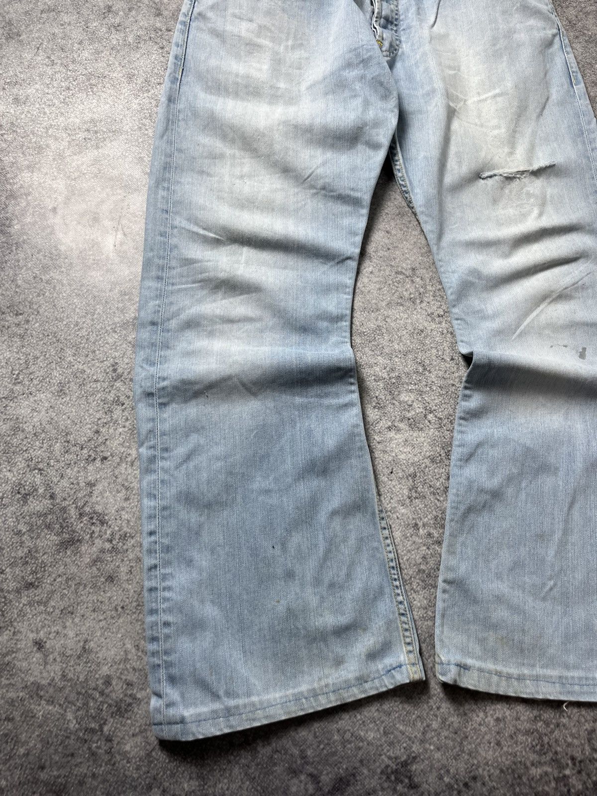 Levi's 🔥00'S LEVIS BOOTCUT FLARED WASHED JEANS TORNADO MART VIBE Size US 34 / EU 50 - 6 Thumbnail