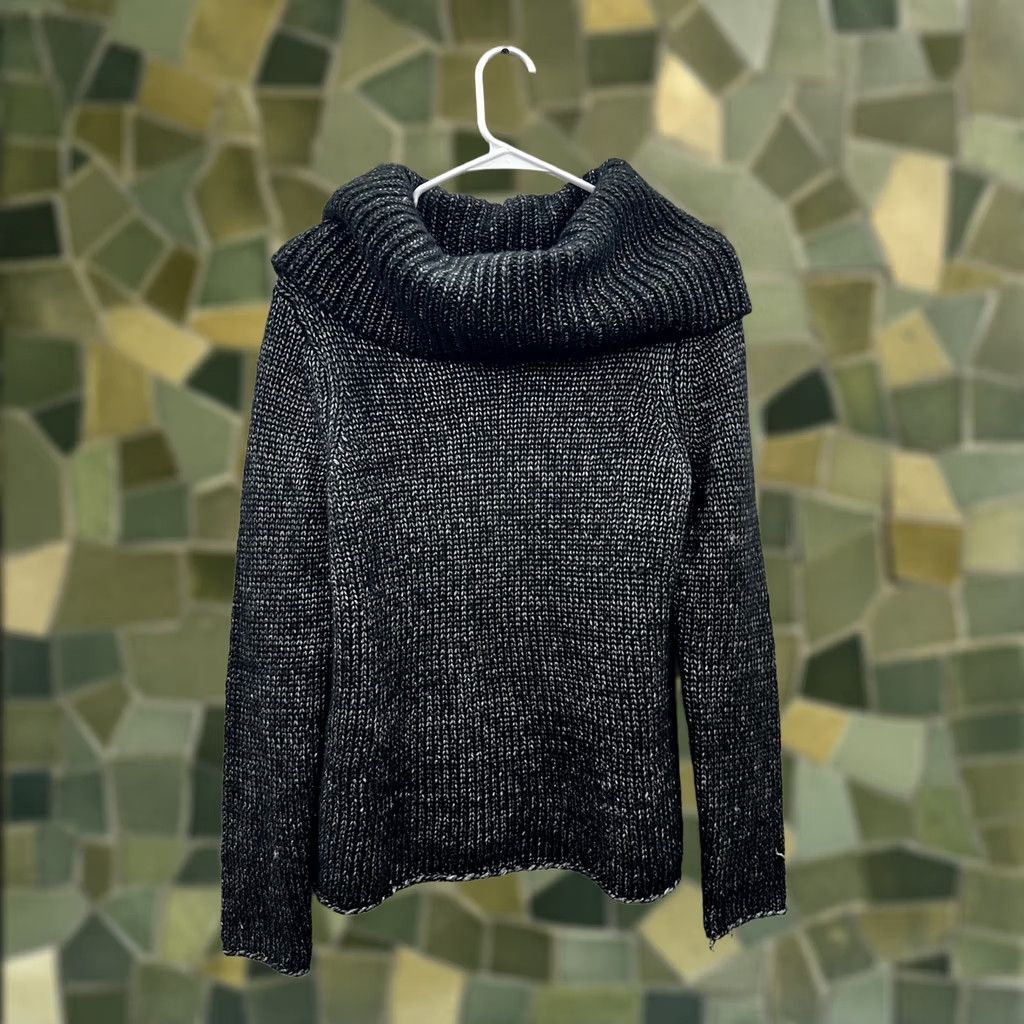 Vintage Bass Sweater Size Medium Gray Shimmer Long Sleeve Cowl Neck Womens Pullover Knit Casual Vintage: No Size M / US 6-8 / IT 42-44 - 1 Thumbnail