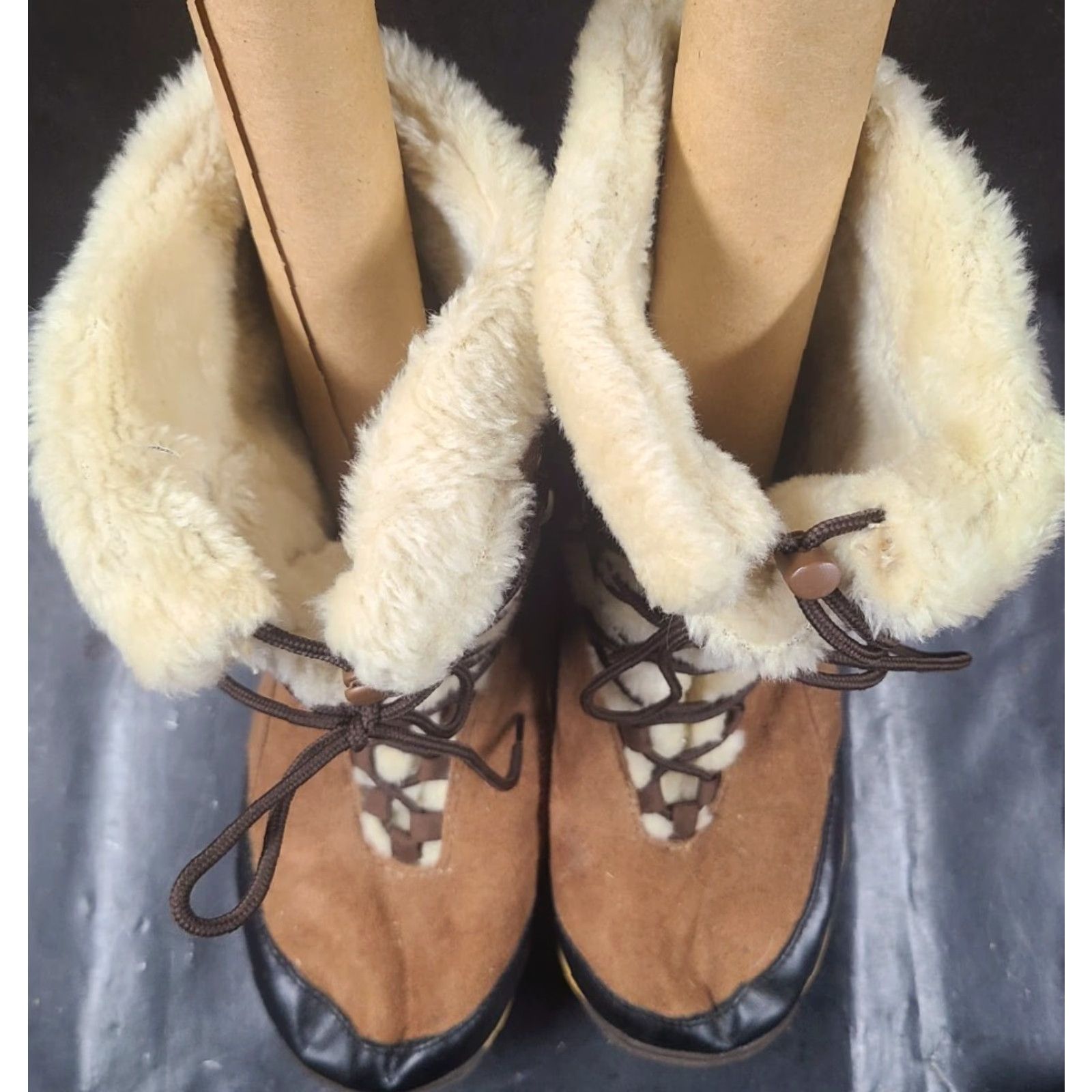 Vintage ITASCA Boots Womens Size 11 Mid Calf Faux Fur Lace Up Brown Winter Boot Leather Upper M Snow Boot Size US 11 / IT 41 - 3 Thumbnail