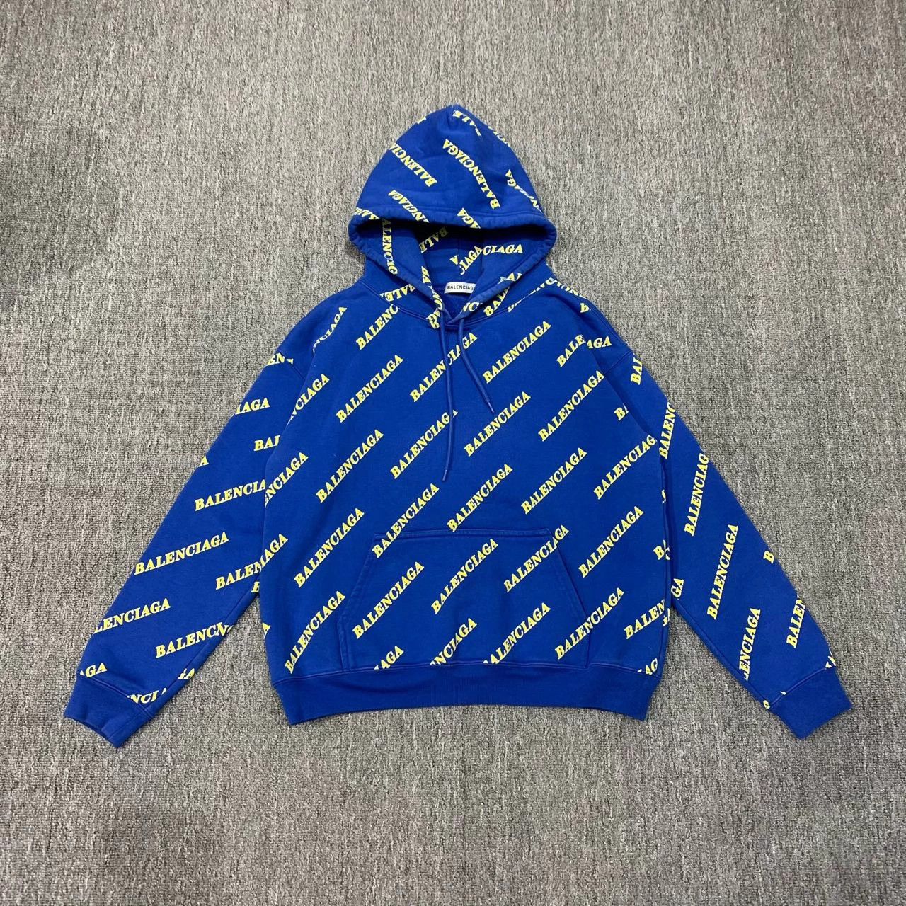 Balenciaga Balenciaga Blue Allover Print Hoodie L 95 New Size L / US 10 / IT 46 - 1 Thumbnail