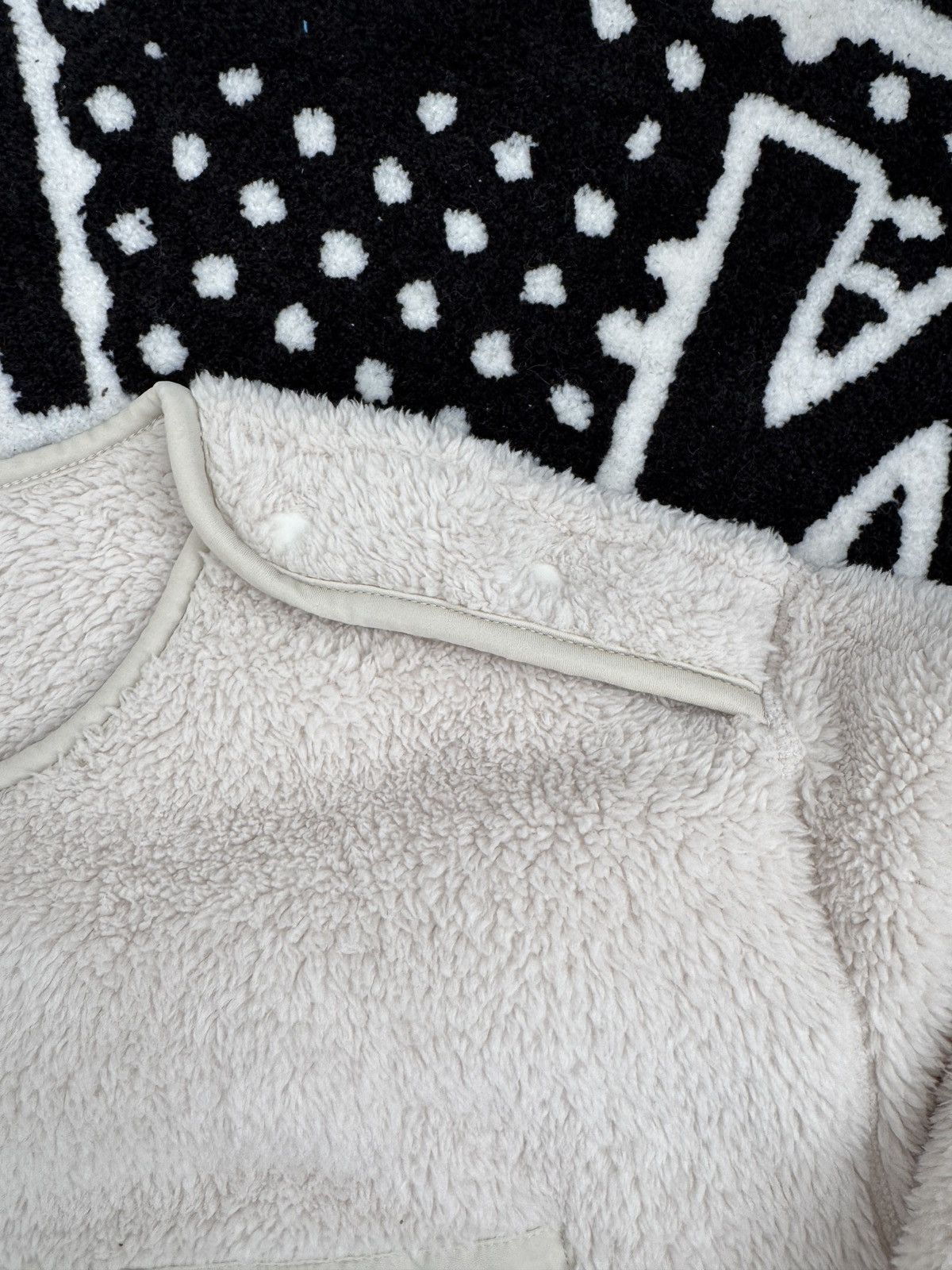 Engineered Garments × Uniqlo Uniqlo x Engineered Garments Fleece Pullover Cream Size US L / EU 52-54 / 3 - 4 Thumbnail