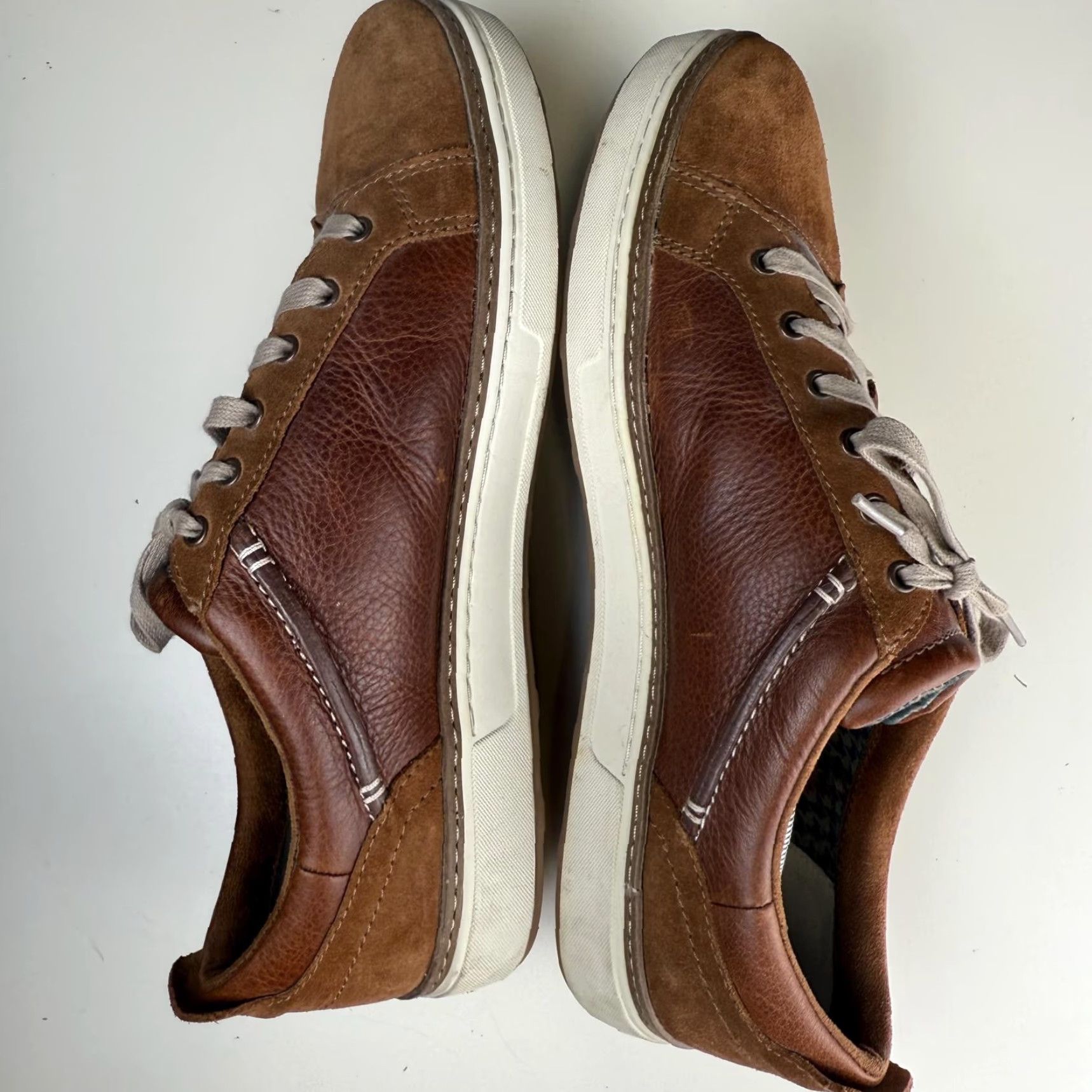 Clarks Clarks Sneakers Men's 13 Brown Leather Lorsen Edge Athletic/Leather Sneaker Mens 13 Brown Clarks Edge Leather Sneakers Size US 13 / EU 46 - 6 Thumbnail