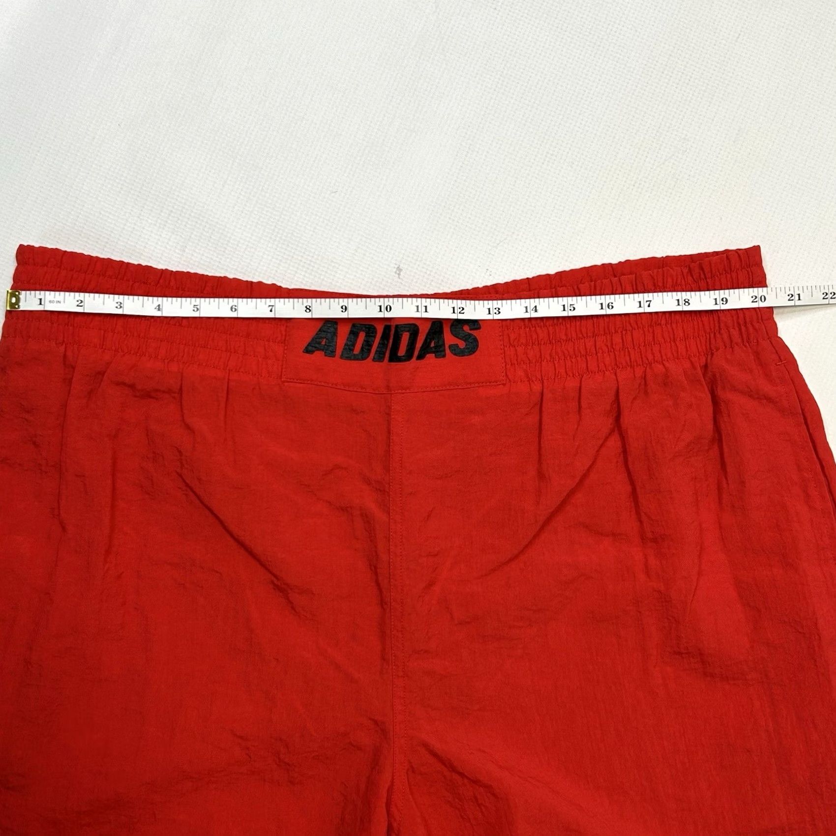 Adidas VINTAGE adidas Shorts Athletic Nylon Trefoil Spellout 80s 90s MENS XL Red Shorts Adidas Mens XL 80s 90s Size US 36 / EU 52 - 3 Thumbnail
