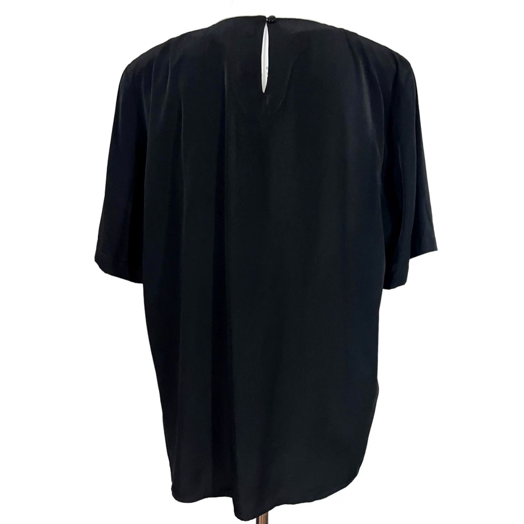 Vintage VINTAGE Erena Blouse Shirt Women 90s Silk Black Short Sleeve Slit Sz L 80s Size L / US 10 / IT 46 - 4 Thumbnail