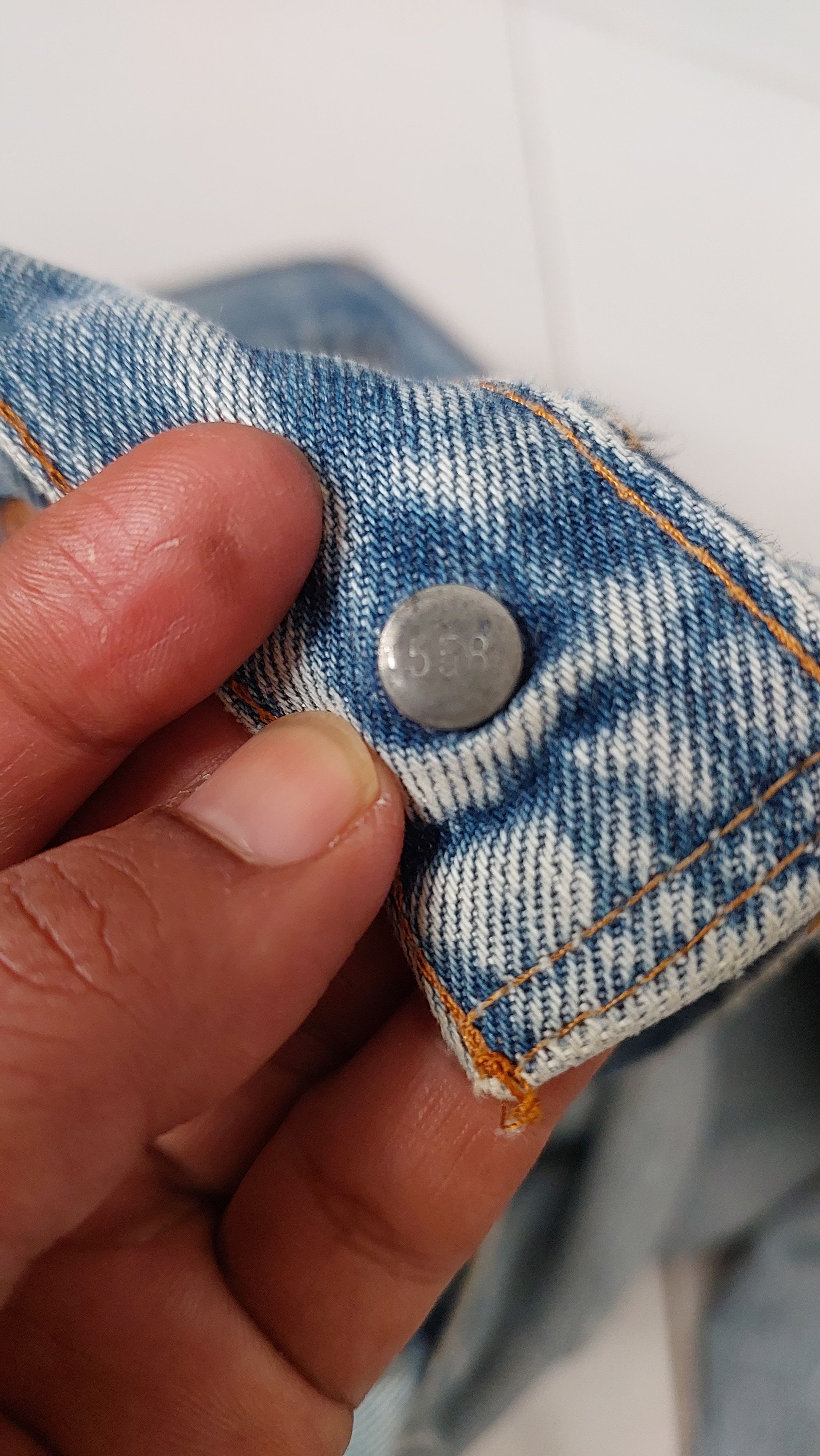 Levi's Vintage Clothing Vintage 80s Levi's 501 Selvedge Distressed Jeans Pant Size US 29 - 10 Thumbnail