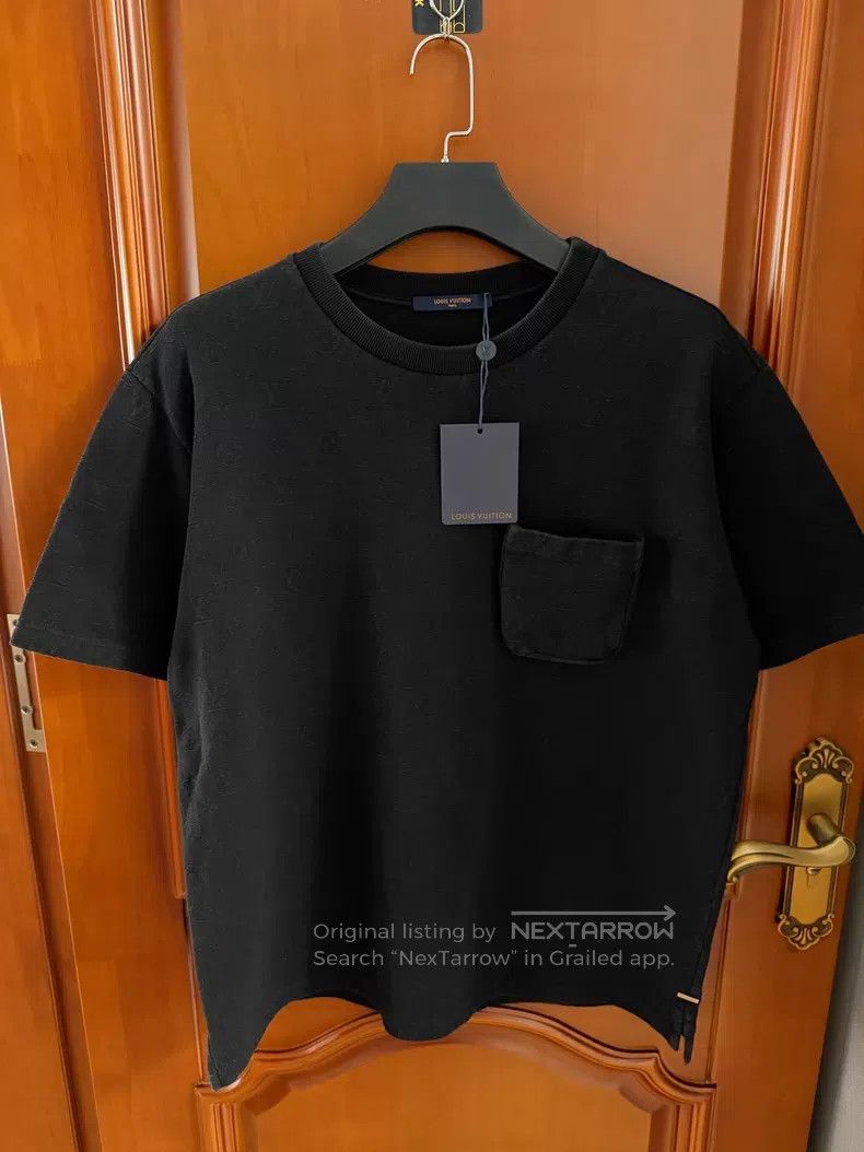 Louis Vuitton Louis Vuitton Black full logo pocket short sleeve T-shirt Size US XXL / EU 58 / 5 - 1 Thumbnail