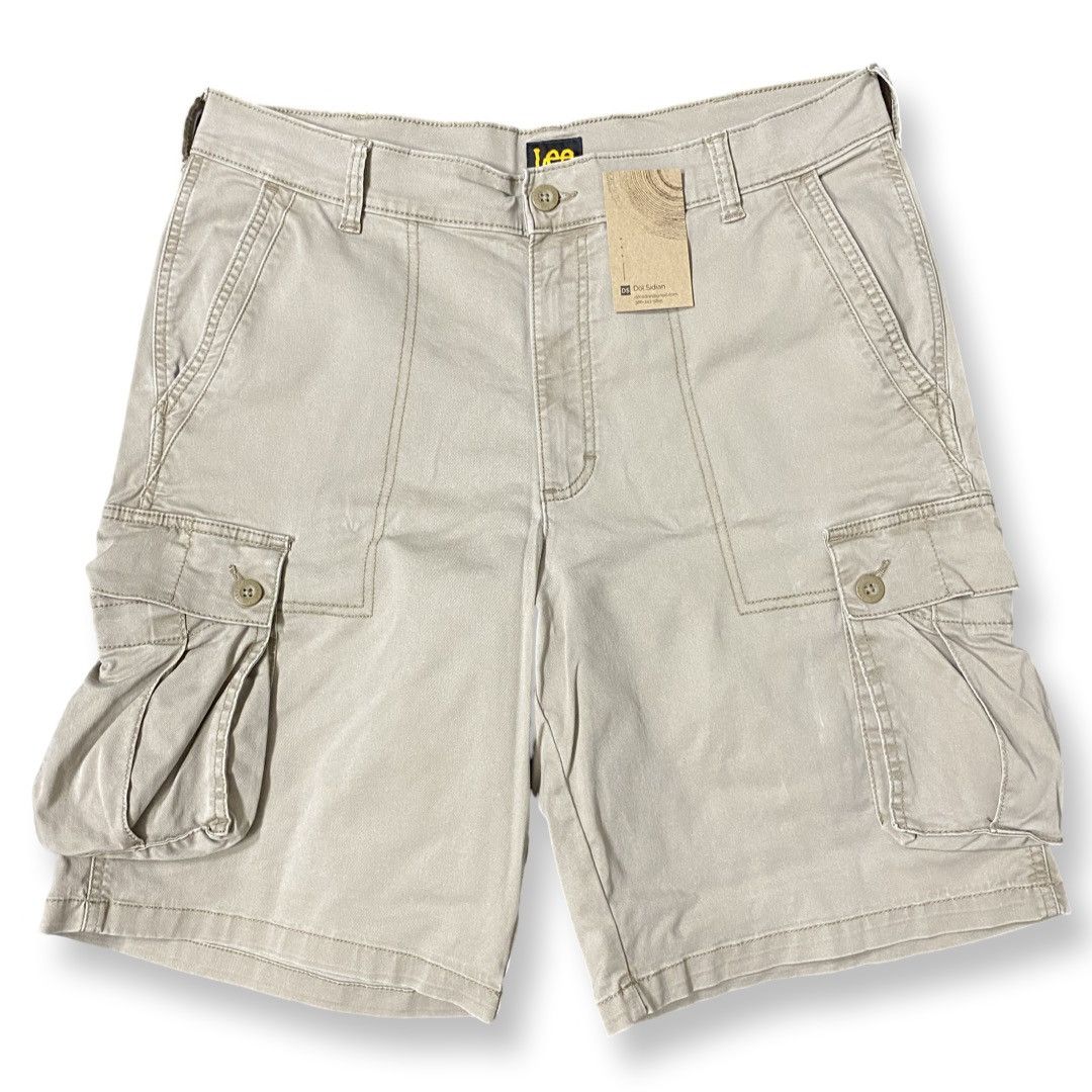 Lee Lee Men’s Beige Cargo Shorts Size 34 Size US 34 / EU 50 - 2 Thumbnail