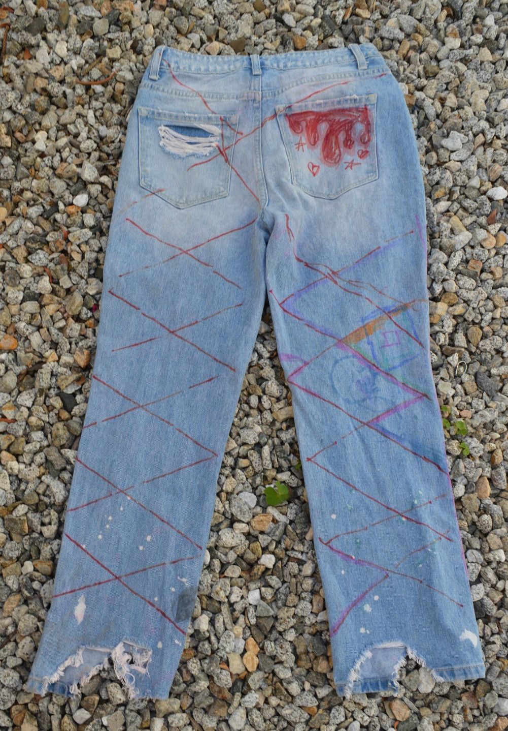 Handmade VINTAGE DENIM ART HANDPAINTED SIZE 26 Size 26" / US 2 / IT 38 - 9 Thumbnail