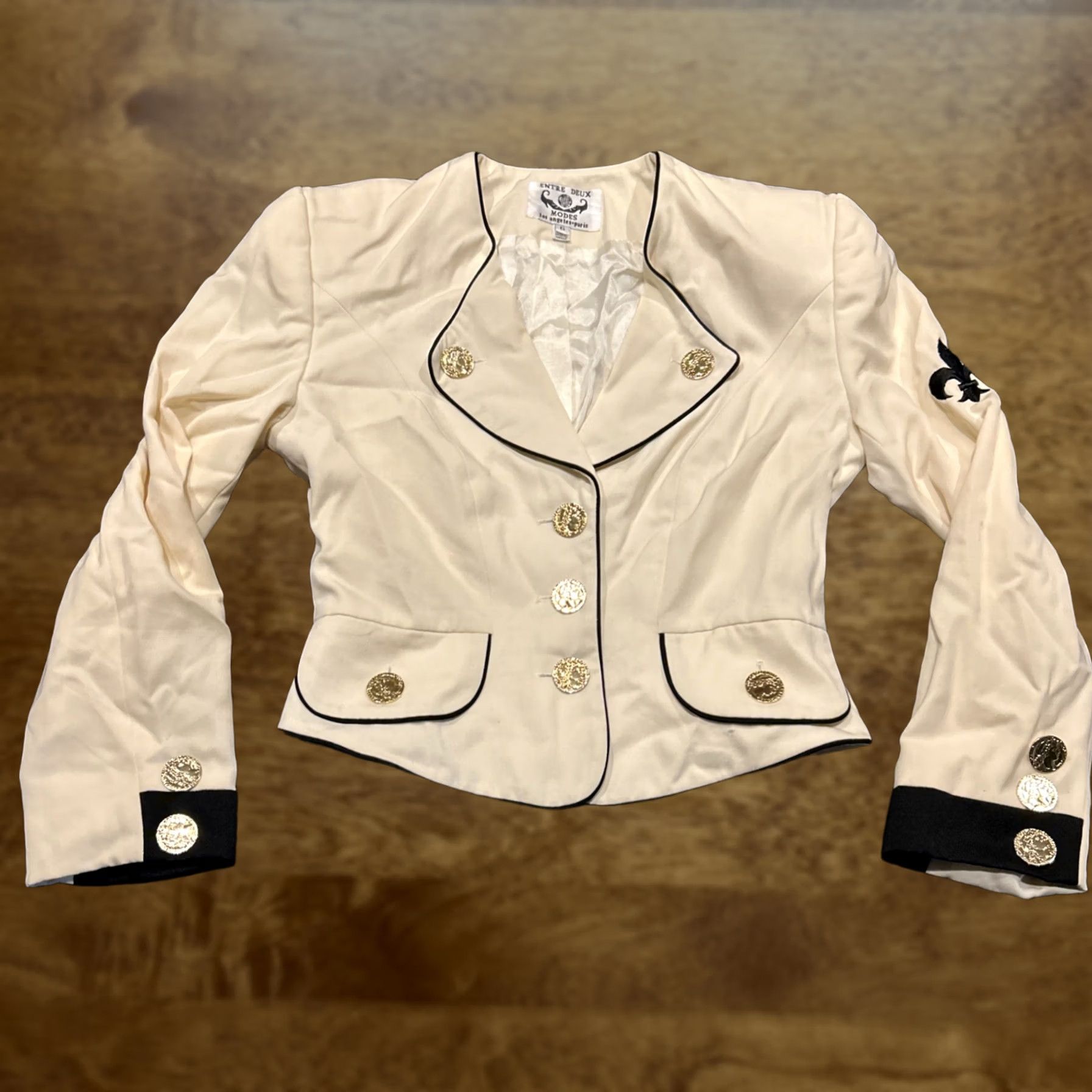 Vintage VINTAGE Entre Deux White Military Field Jacket Womens 6 Blazer A23 Size M / US 6-8 / IT 42-44 - 1 Thumbnail