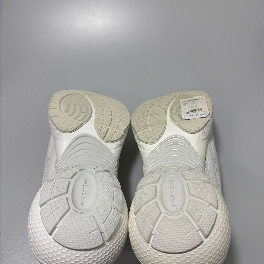 Givenchy Givenchy TK-MX Runner Mesh Sneakers White Men’s Size EU 41/U Size US 8 / EU 41 - 5 Thumbnail