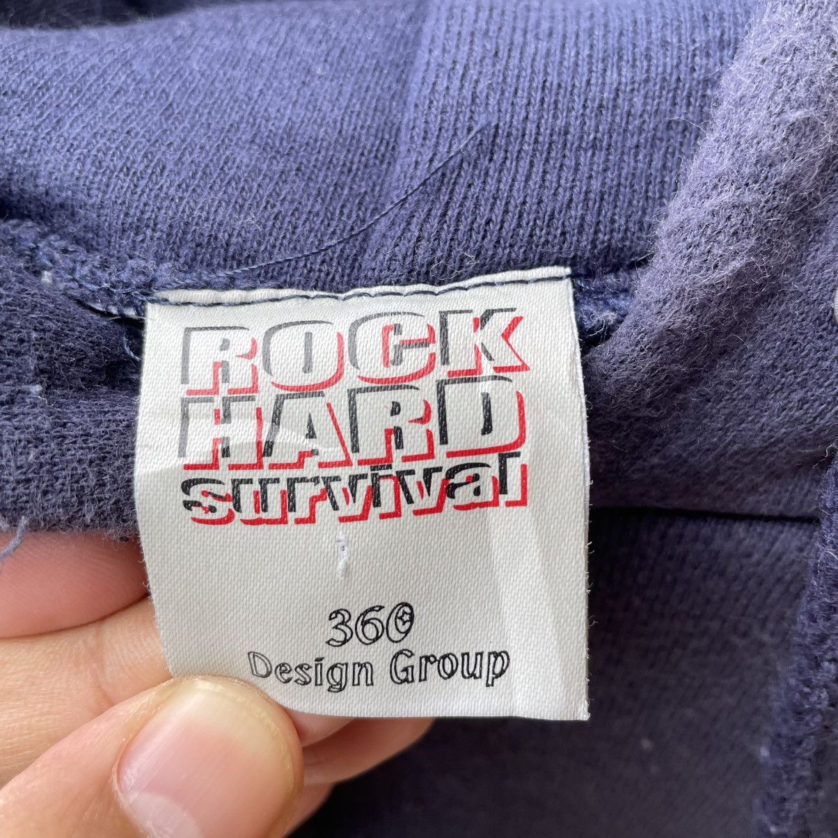 Vintage 🔥Vintage 90s Rock Hard Survival Center Logo Pullover Hoodie Size US L / EU 52-54 / 3 - 10 Thumbnail
