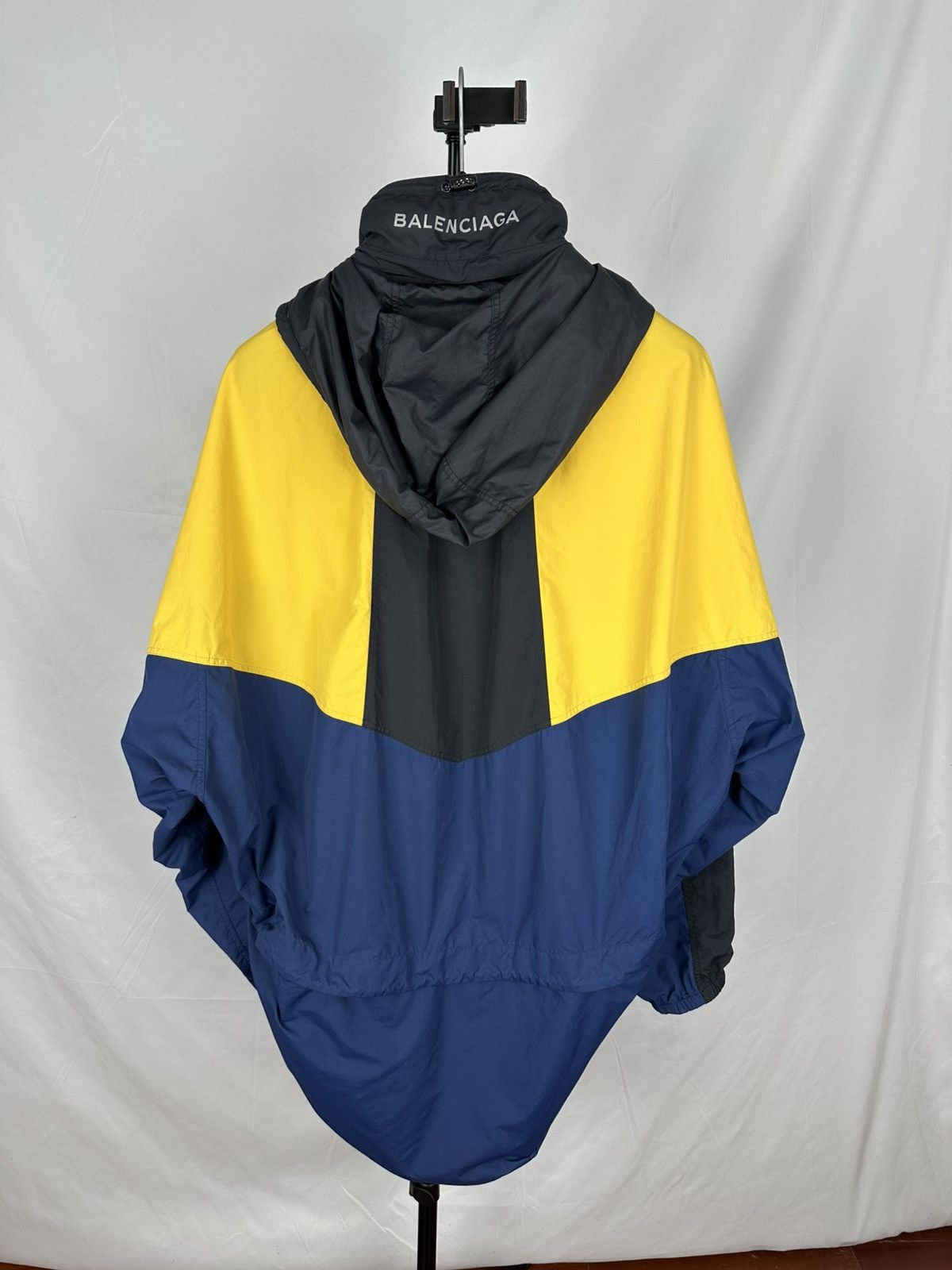 Balenciaga Balenciaga Spring 2018 Look 37 Convertible jacket Size US S / EU 44-46 / 1 - 10 Thumbnail